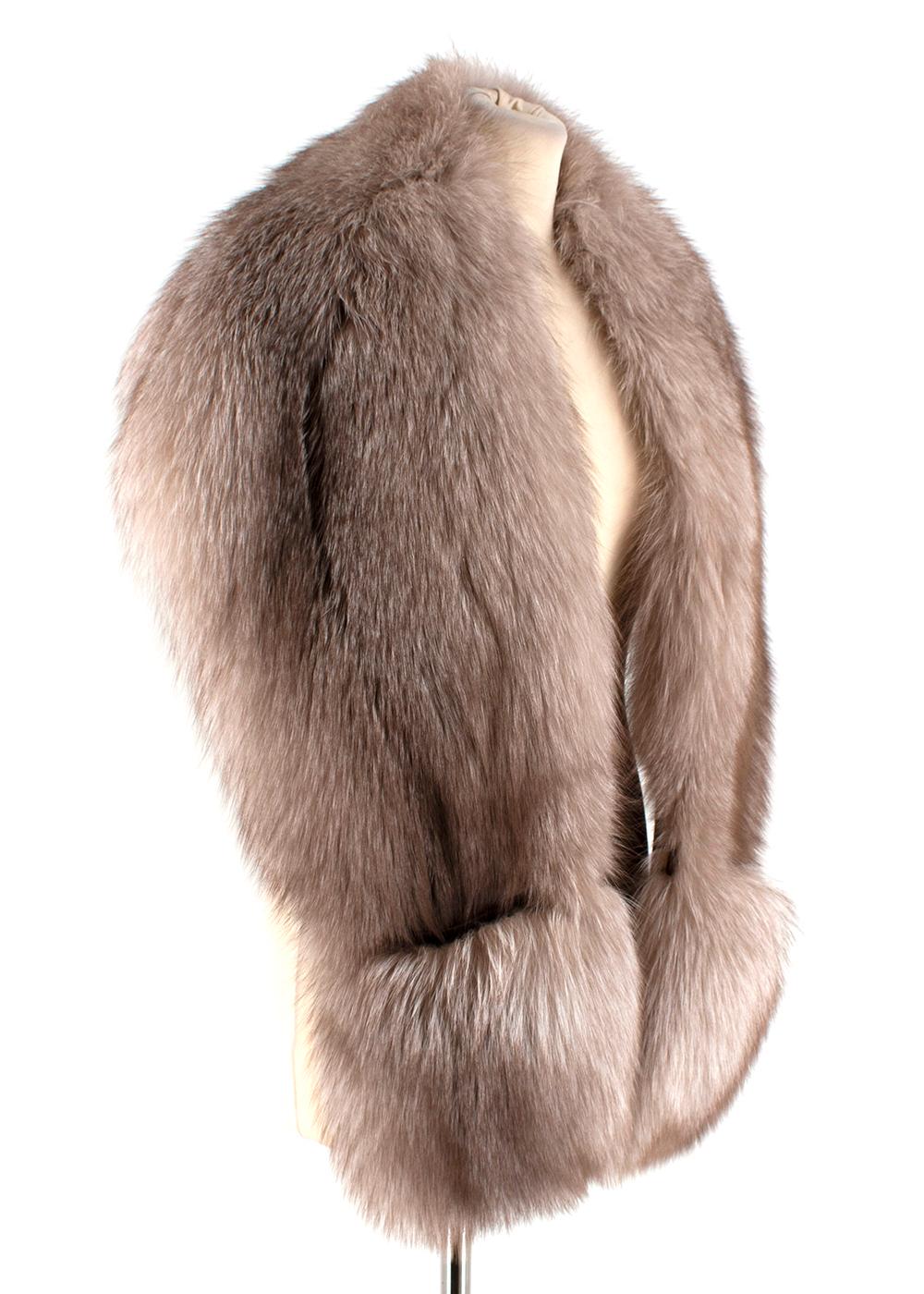 Women's or Men's Elcom Beige Fox Fur Wrap Stole  For Sale
