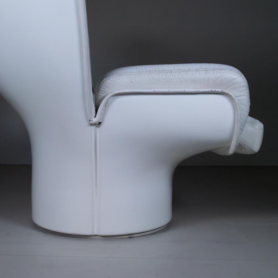 Elda Armchair, Joe Colombo for Conforti, white leather, 1975 For Sale 3