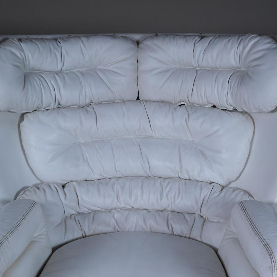 Elda Armchair, Joe Colombo for Conforti, white leather, 1975 For Sale 1