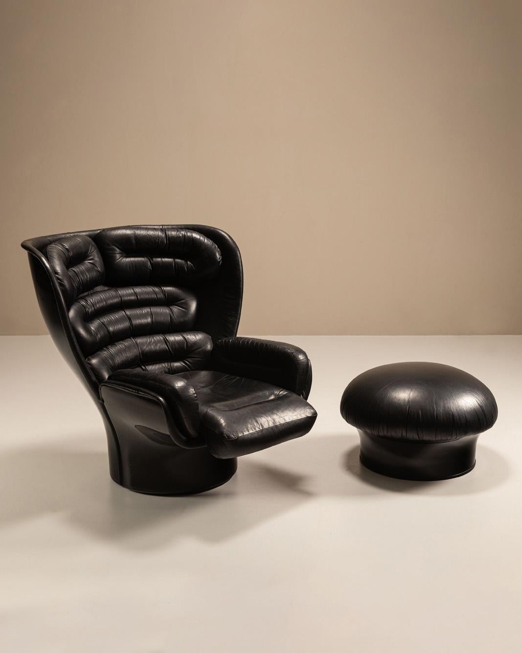 Sedia 'Elda' di Joe Colombo e Pouf Mario Brunu in pelle nera per il massimo comfort in vendita 10