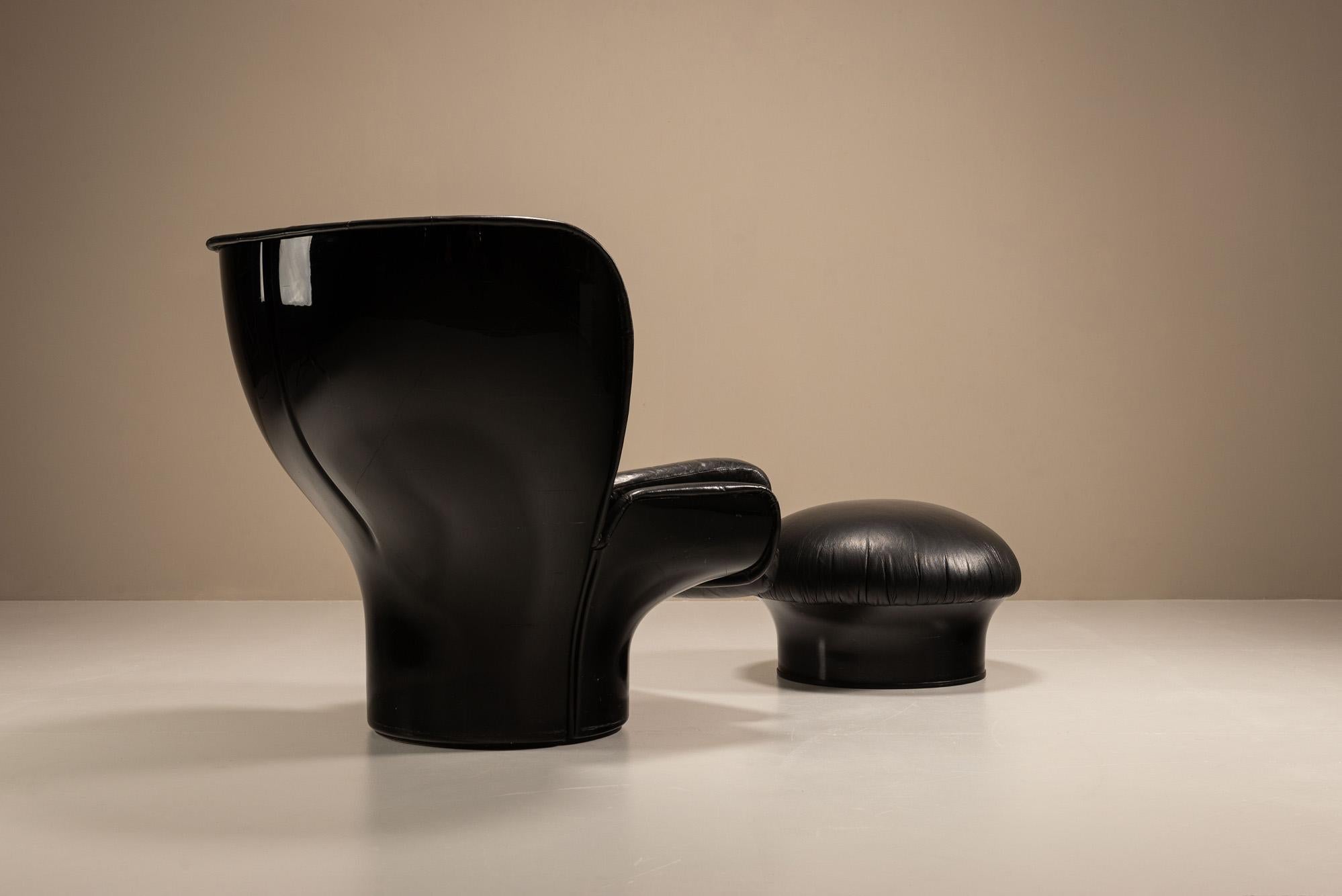 Mid-Century moderno Sedia 'Elda' di Joe Colombo e Pouf Mario Brunu in pelle nera per il massimo comfort in vendita