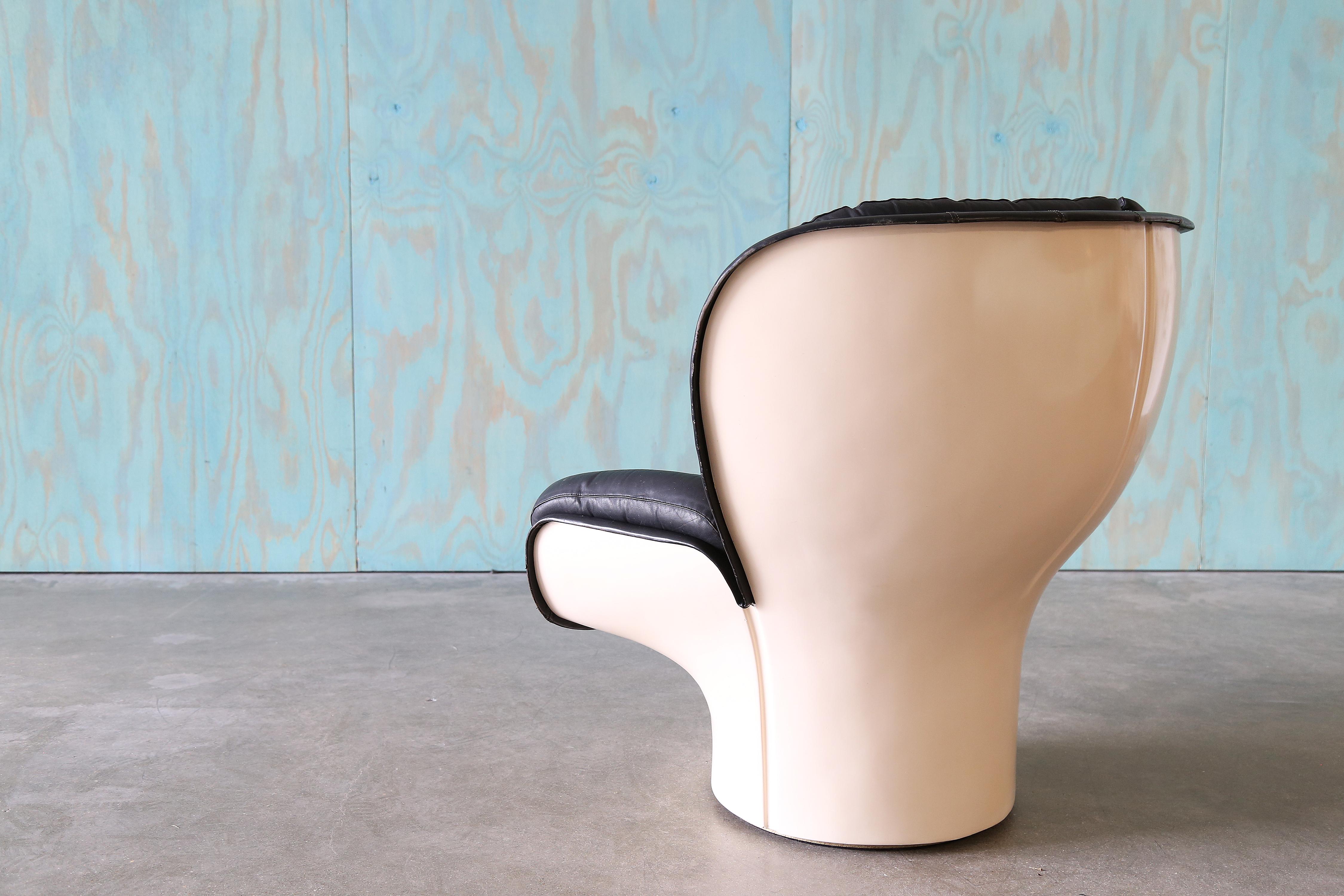 Leather Elda Swivel Lounge Chair by Joe Colombo for Comfort Italy, circa 1963 For Sale