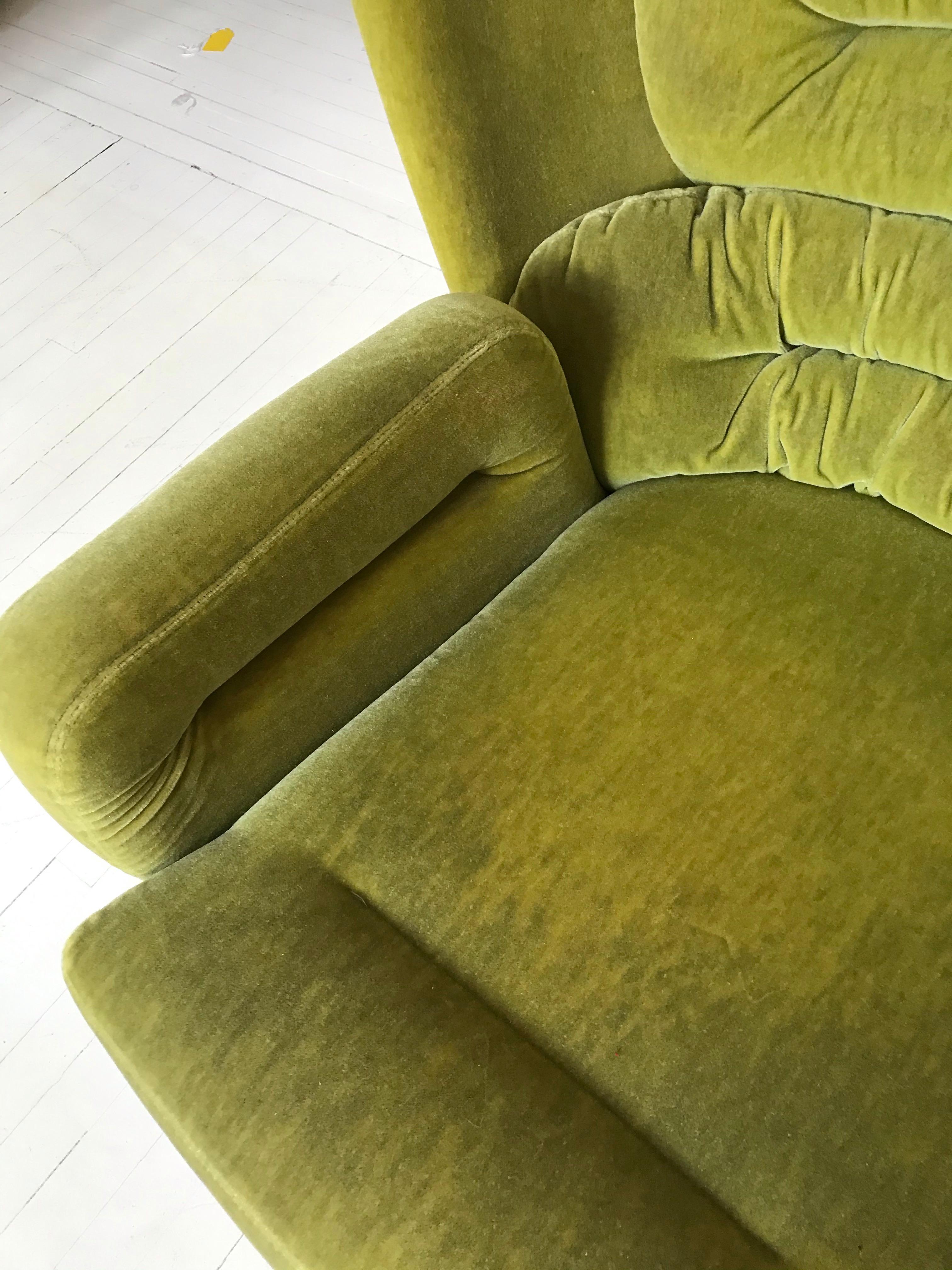 Mid-Century Modern Elda Swivel Lounge Chair by Joe Colombo