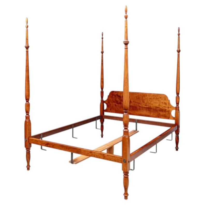 Letto a baldacchino "Queen" in acero tigrato di Eldred Wheeler in vendita