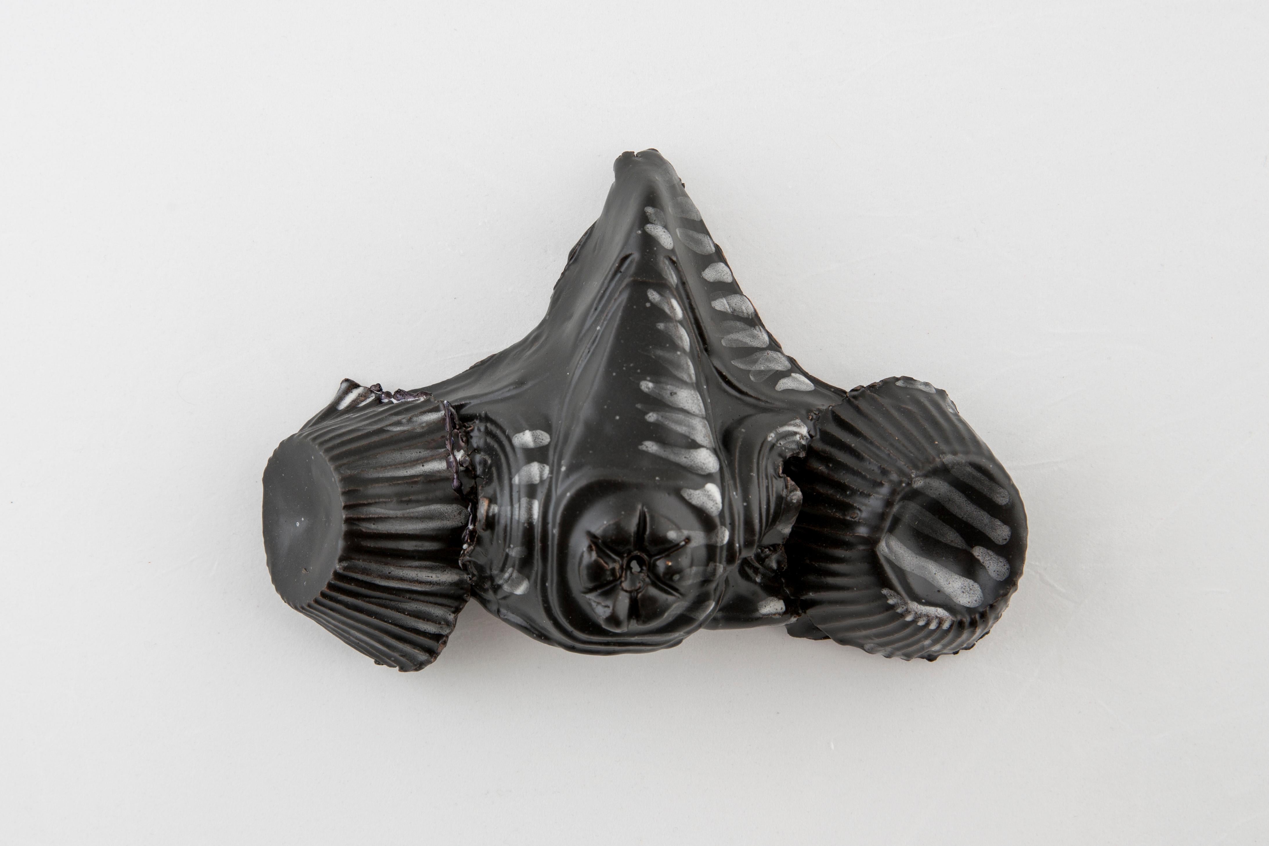 CERAMIC MASK (Black) -  5.5 x 6.5 - Ceramic and Black Glaze, 2021 - Contemporary Sculpture by Eleanor Aldrich