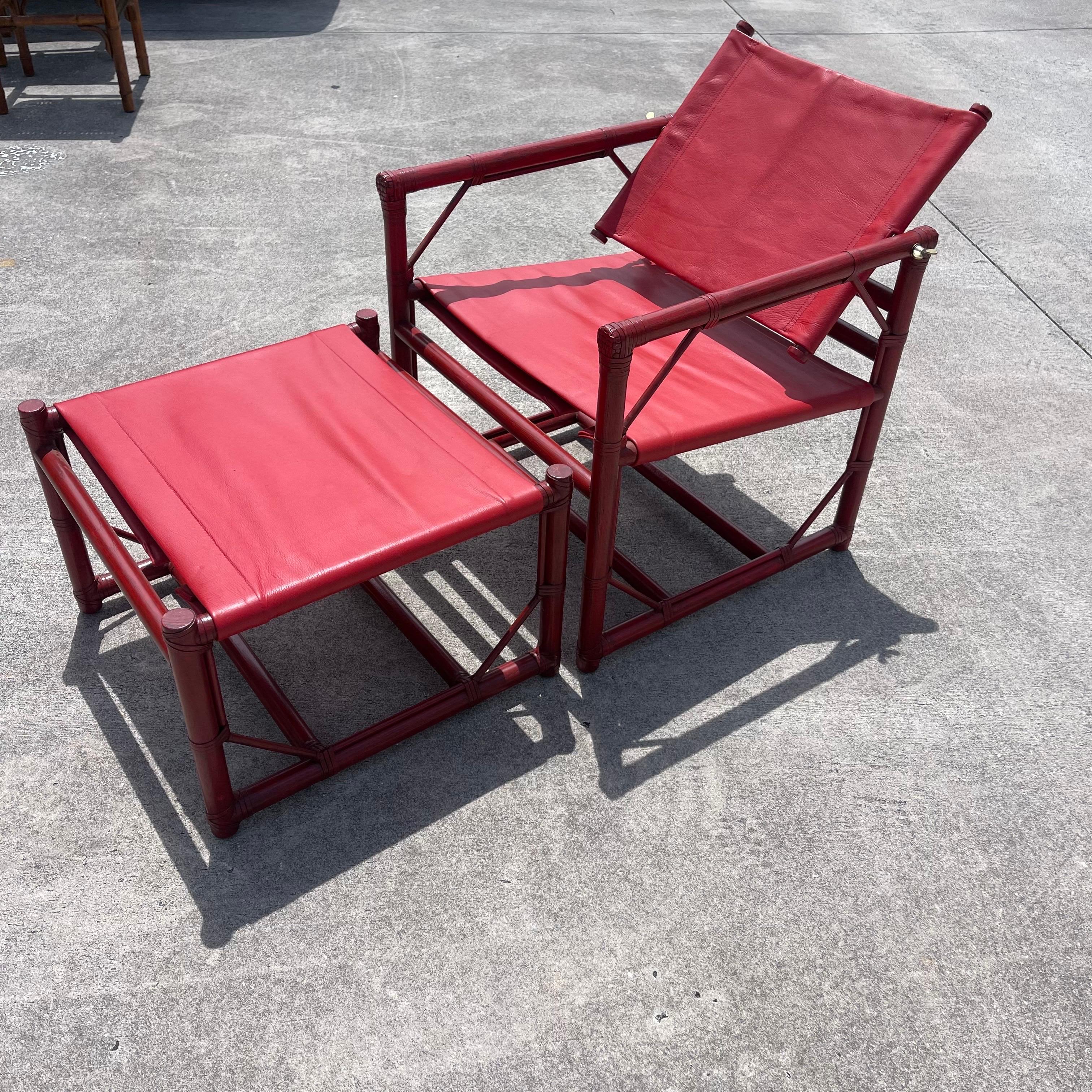 Eleanor Forbes für McGuire Roter Rattan Offiziersstuhl Campaigner Lounge Ottoman (Leder) im Angebot