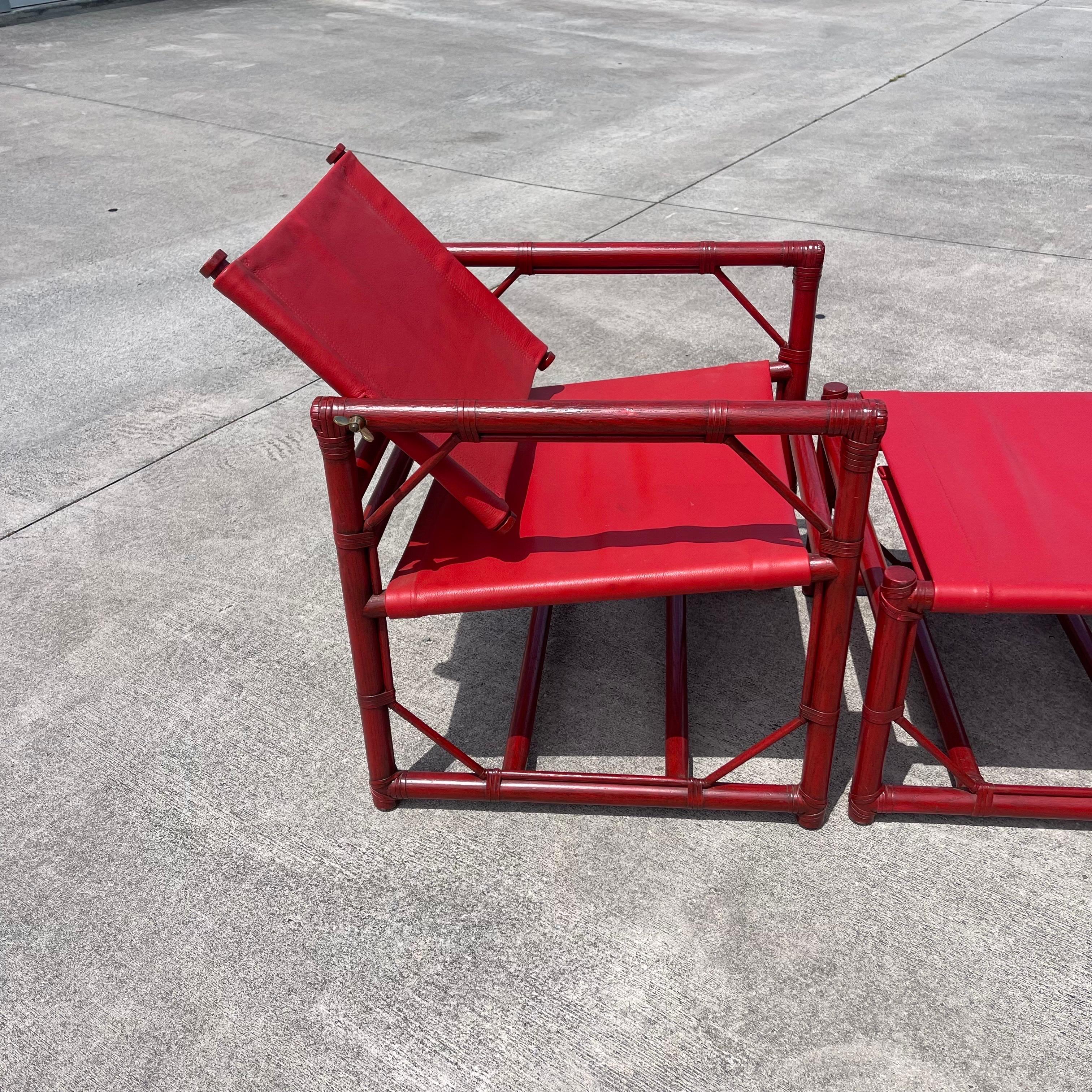 Eleanor Forbes für McGuire Roter Rattan Offiziersstuhl Campaigner Lounge Ottoman im Angebot 3