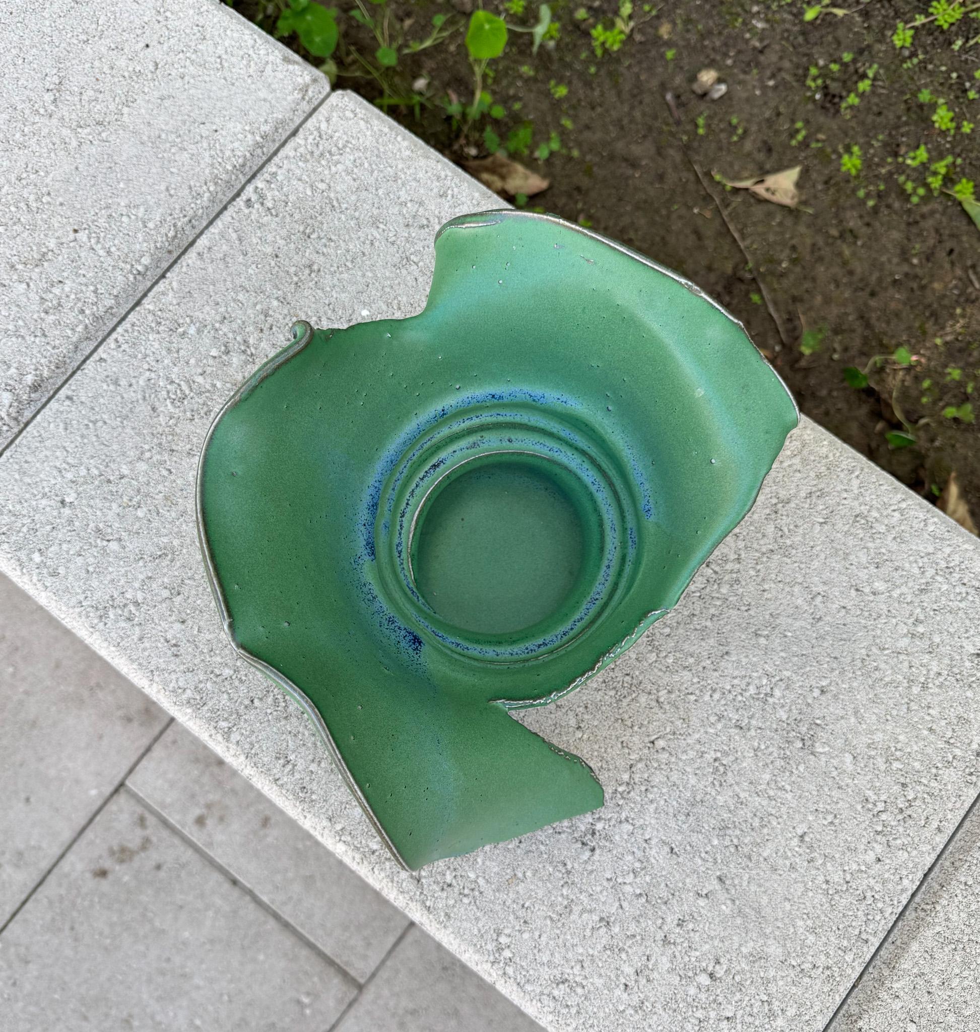 Vaso scultoreo moderno in ceramica di Eleanor Myers, Oregon, anni '90 in vendita 9