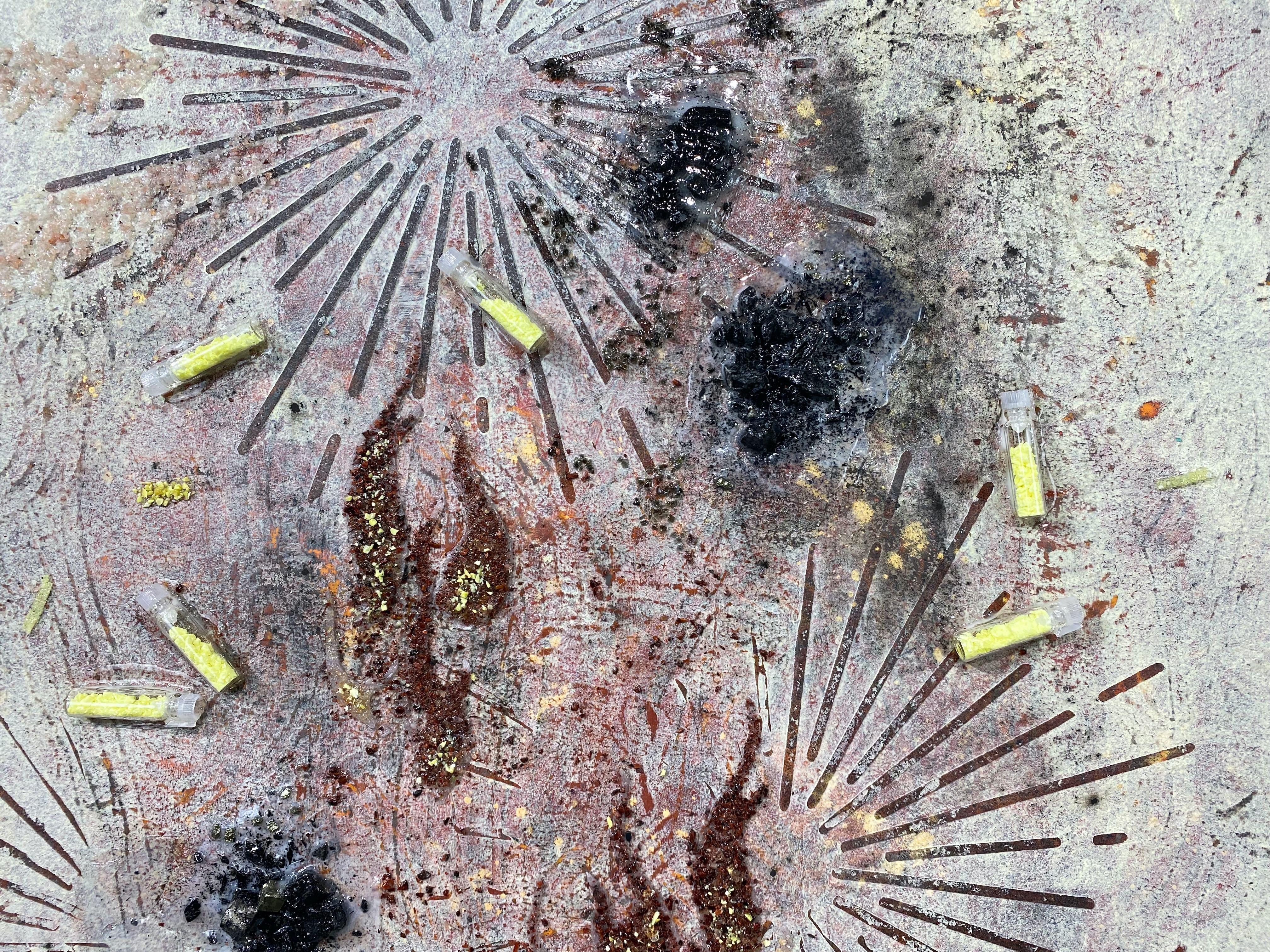 Ash and Brimstone - Silver Brown Yellow Mixed Media Texture Minerals, 2023 en vente 1