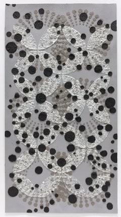 Senza titolo Dot Dot Dot neri su due motivi - Tecnica mista Guscio d'uovo Cenere Nero Grigio, 2017
