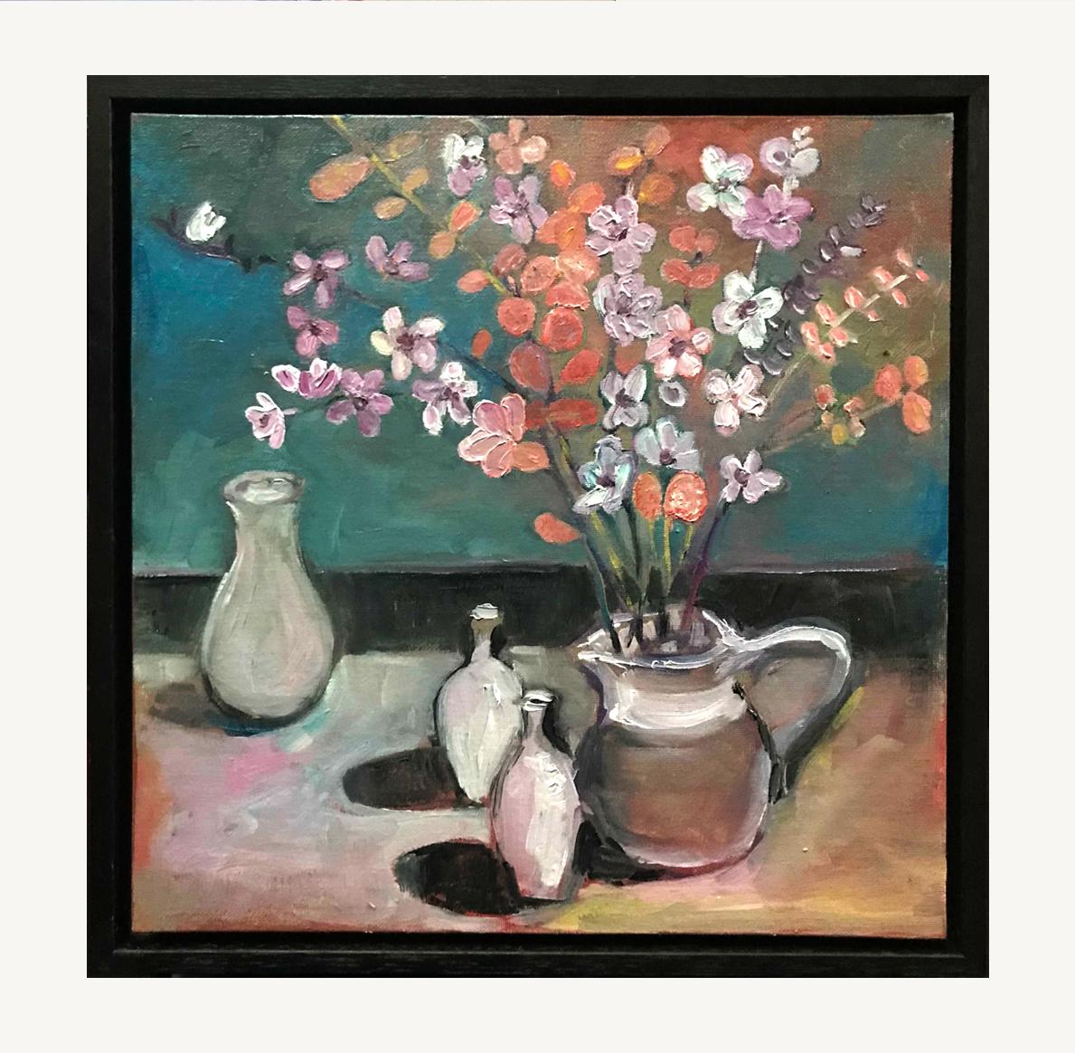 Krug mit Blumen, floral, stillleben, zeitgenössisch, wandkunst – Painting von Eleanor Woolley
