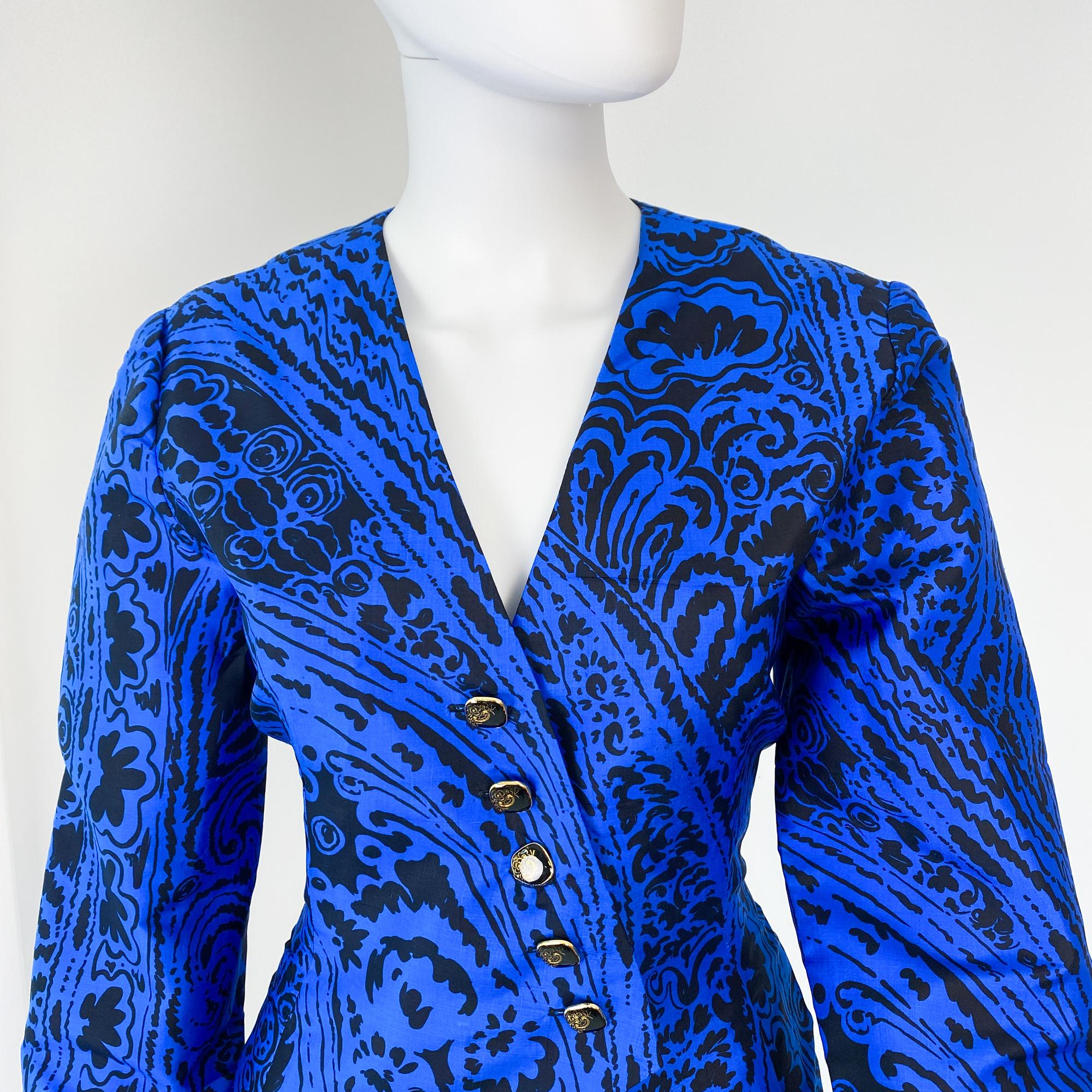 Jupe de cocktail en soie bleu électrique et noir Taille 8/10, années 1980 Pour femmes en vente