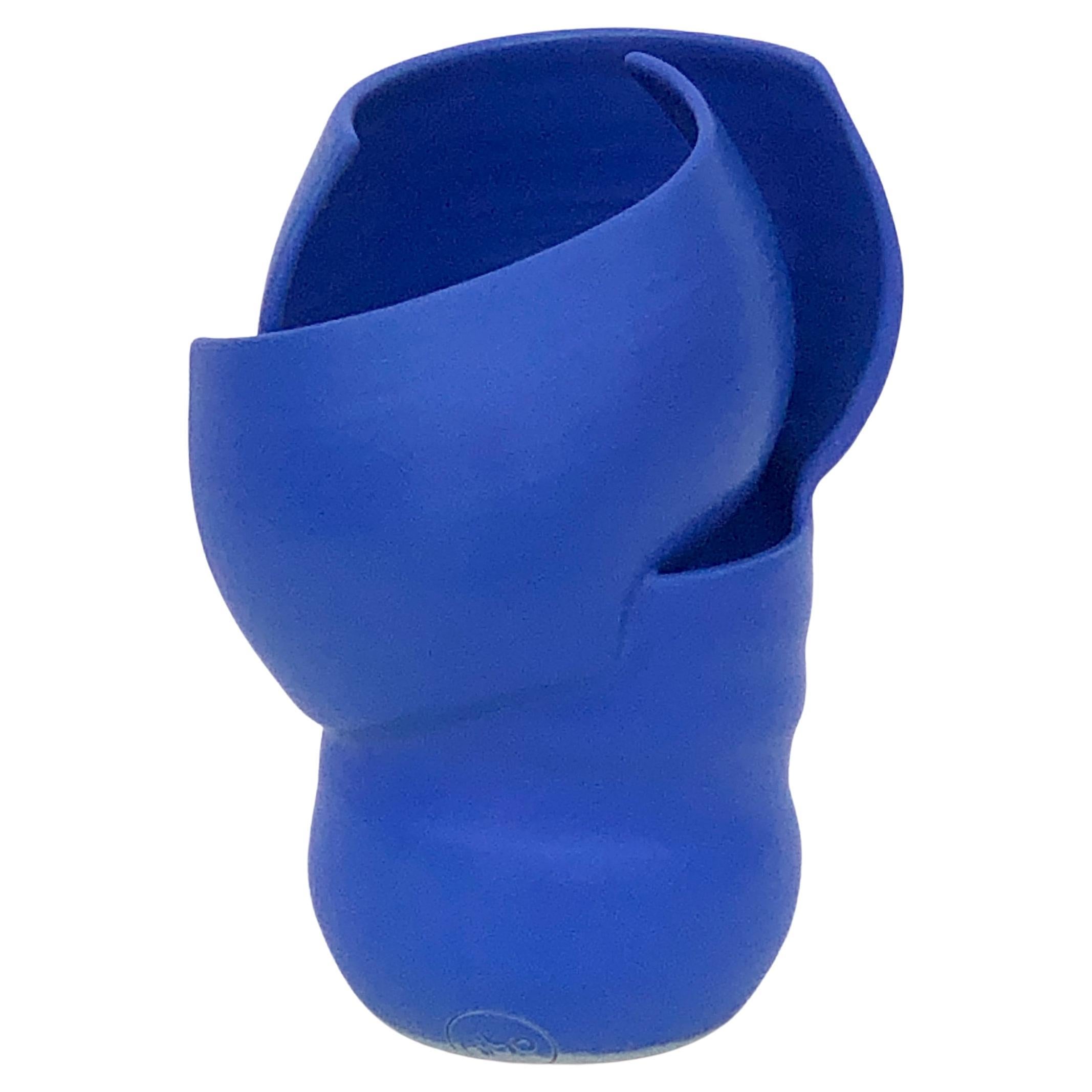 Electric Blue Helix Vase Handmade in Barcelona by Niho Ceramics For Sale