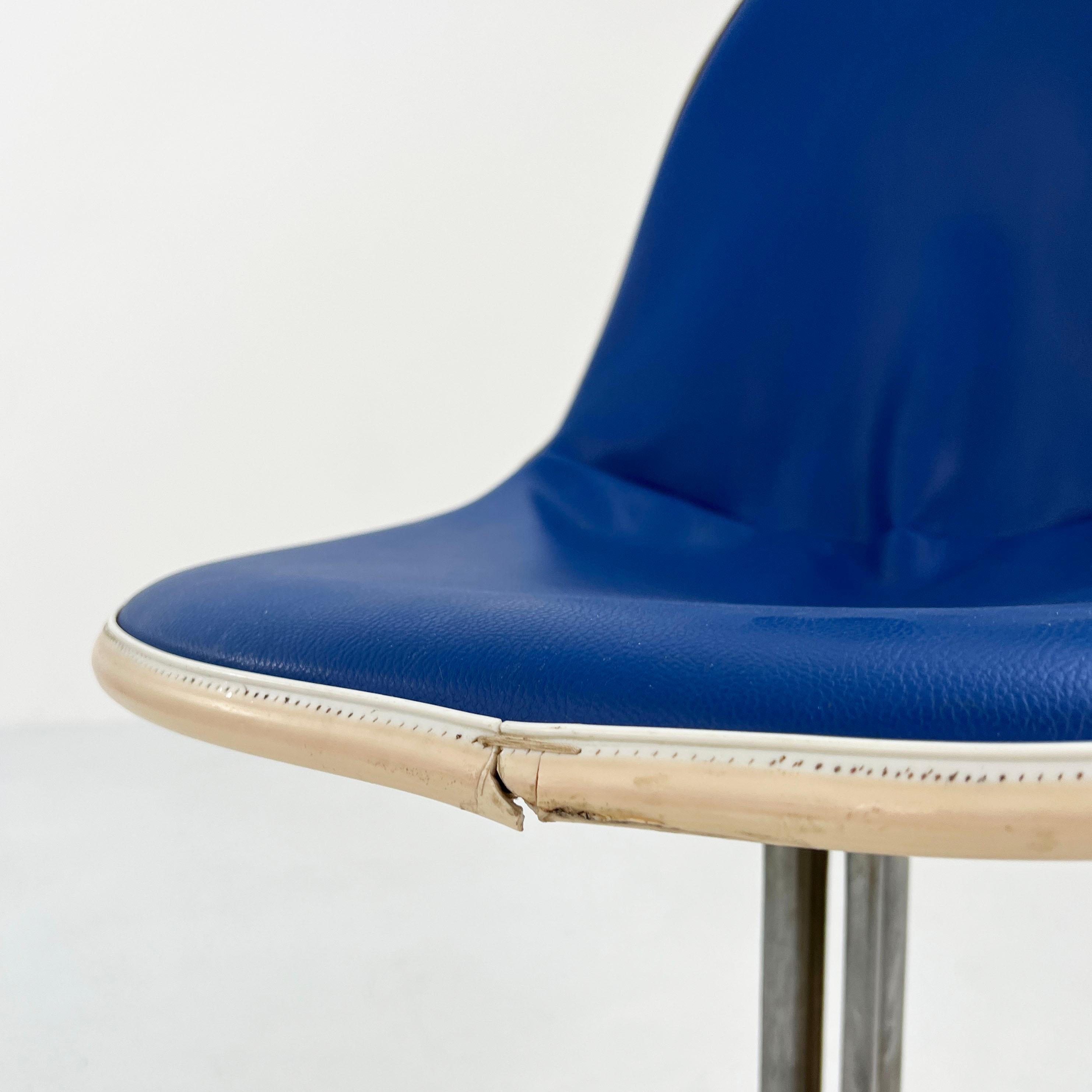 Mid-20th Century Electric Blue La Fonda Chair by Charles & Ray Eames for Herman Miller, 1960s