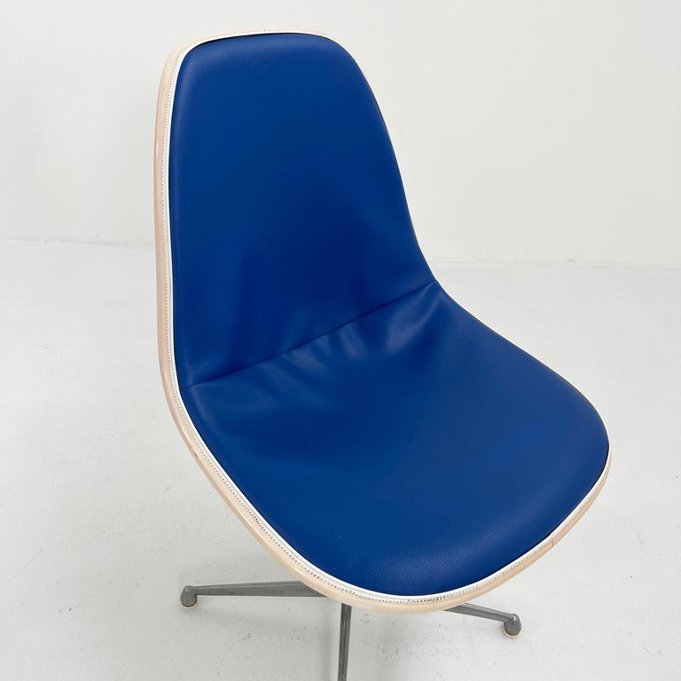 Metal Electric Blue La Fonda Chair by Charles & Ray Eames for Herman Miller, 1960s For Sale