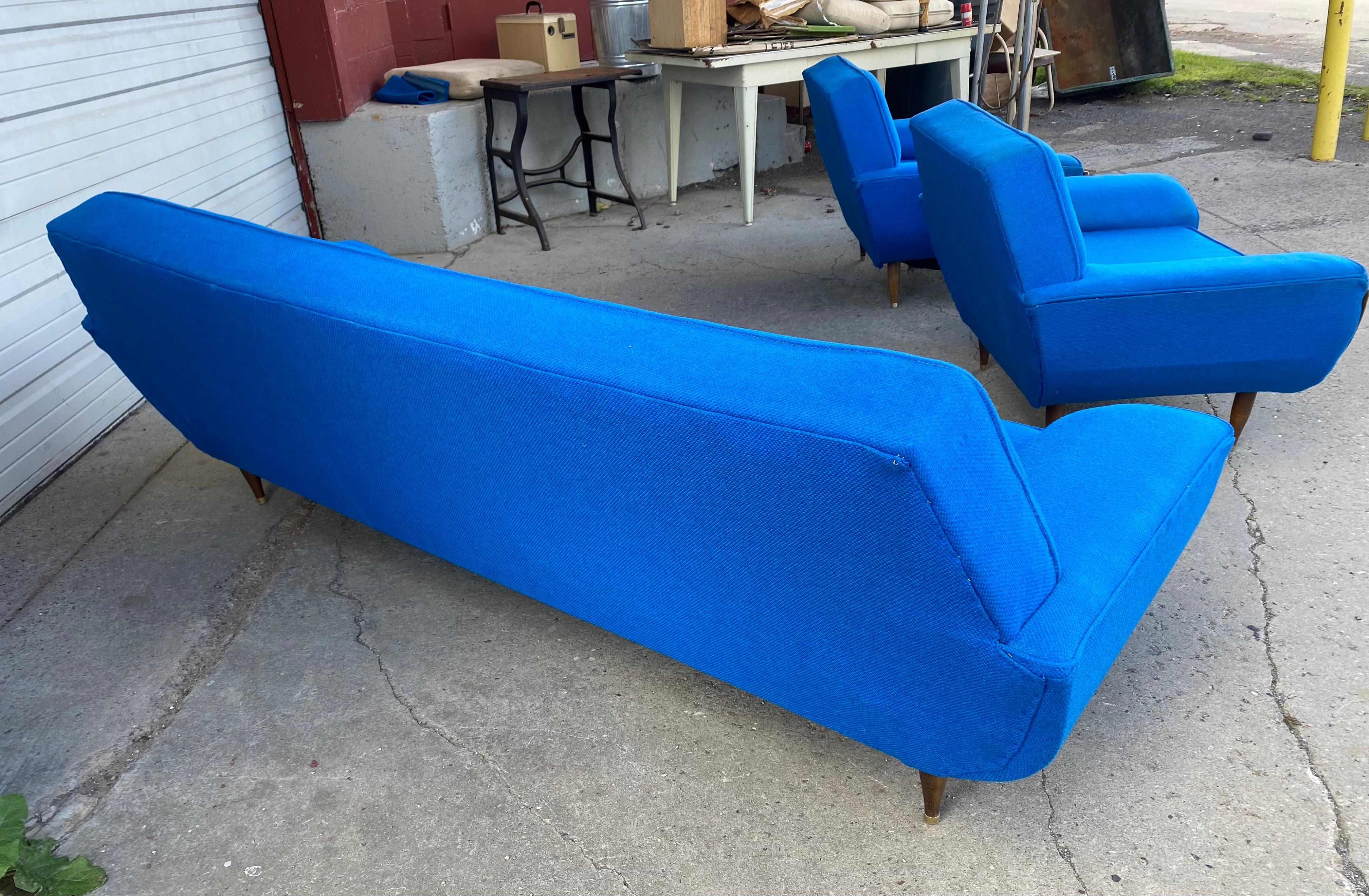 Electric Blue Mid-Century Modern 3 Pc. Living Room Suite, After Adrian Pearsall In Good Condition In Buffalo, NY