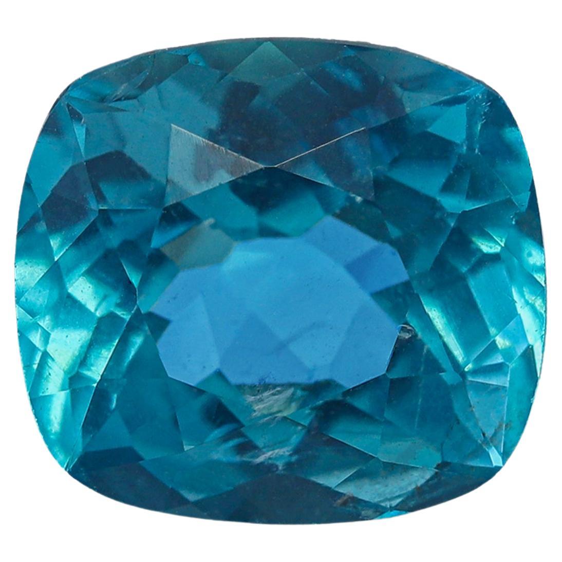 Electric Blue Natural Apatite Stone 1.21 Carats Apatite Stone Apatite for Ring For Sale