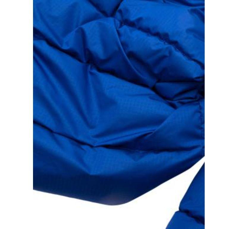 Giacca Puffer Balenciaga blu elettrico in vendita 4