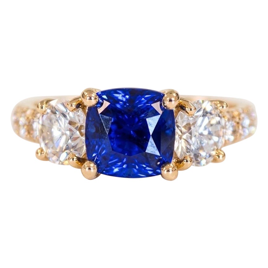 Electric Royal Blue 2.67ct Sapphire Diamond Ring No Heat AGTA Kashmir Hue For Sale