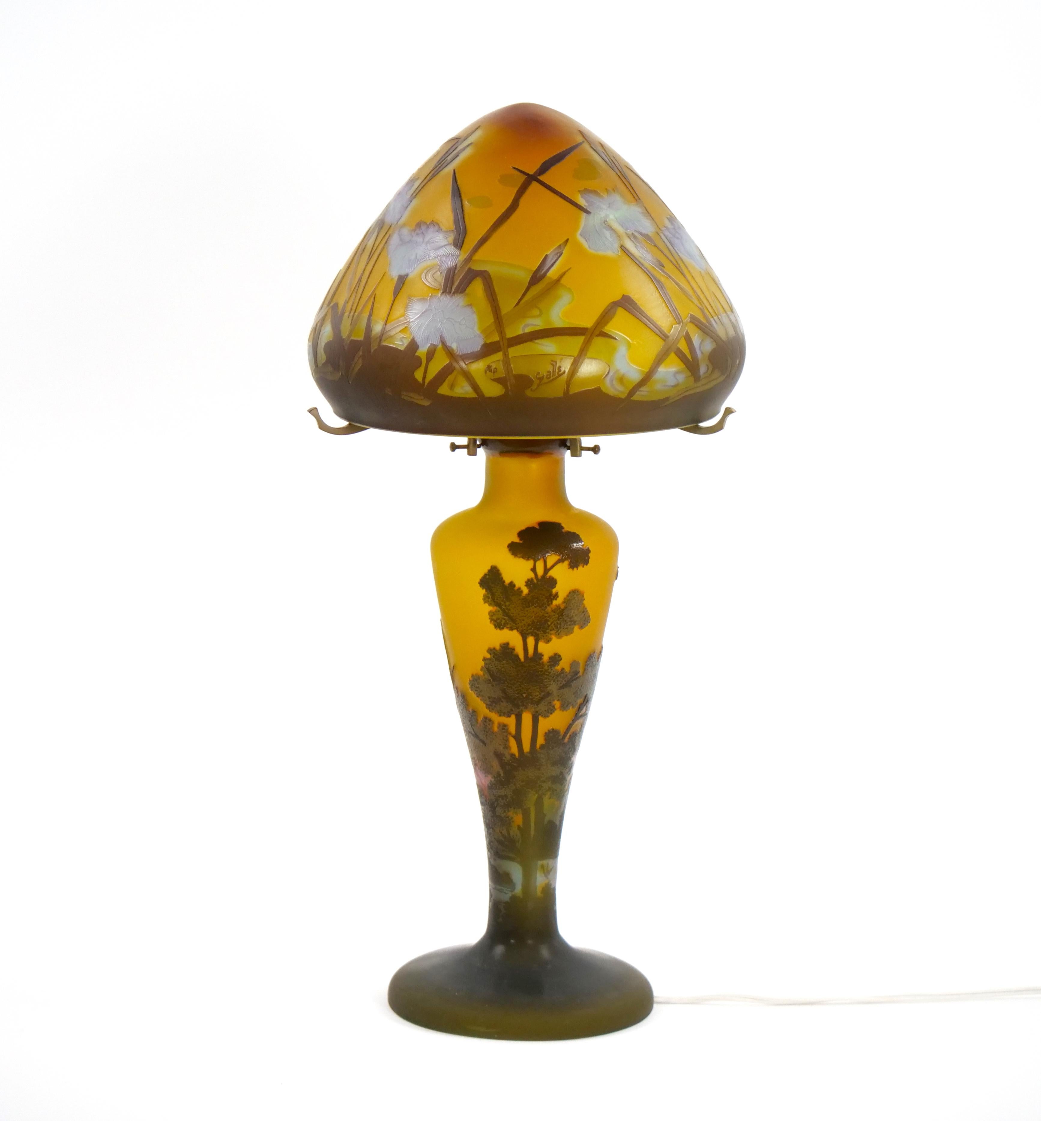French Electrified Galle Cameo Glass Art Nouveau Table Lamp For Sale