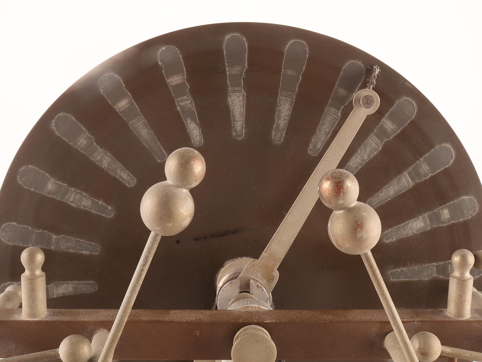 Electrostatic machine by Wimshurst, designed by Rinaldo Damiani, Italy 1900.  For Sale 7