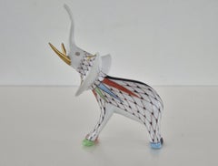 Eléphant Art Déco par Hollohaza