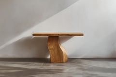 Elegante by NONO Console 20, Eleganza snella di Oak, Presenza sostanziale