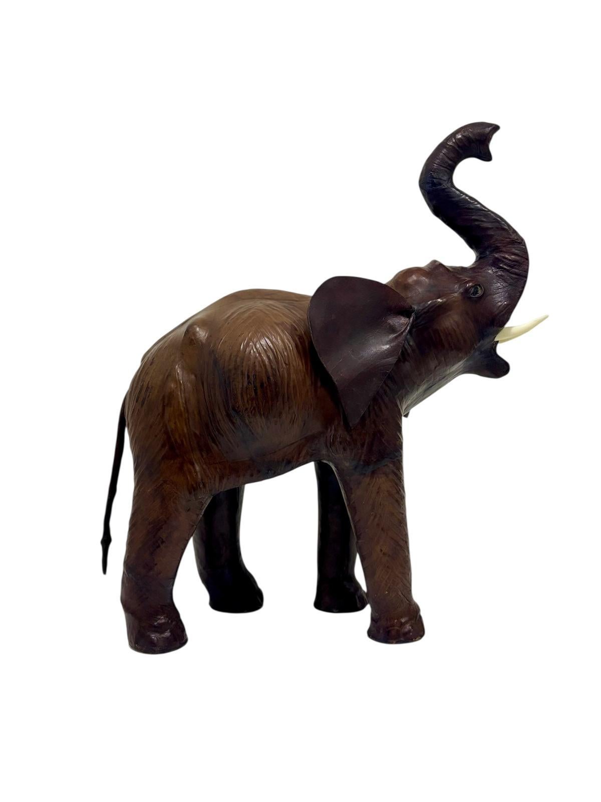 Elefante de cuero In Good Condition For Sale In VALÈNCIA, ES