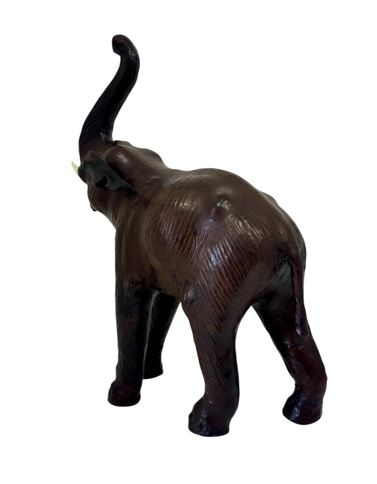 Elefante de cuero In Good Condition For Sale In VALÈNCIA, ES