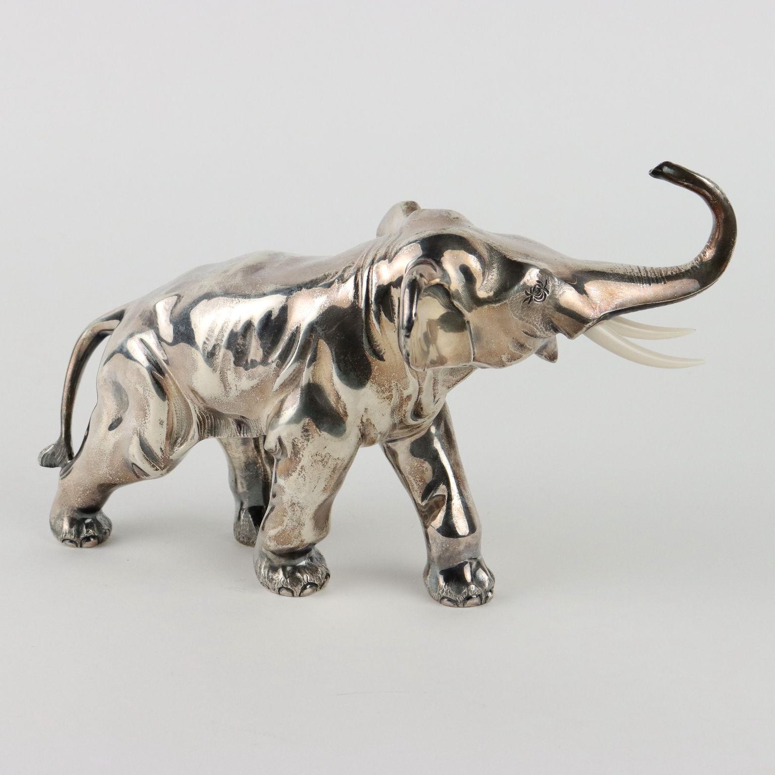 Elefante de plata Artesanía Mazzucato Italia Segunda mitad '900 Italian en venta
