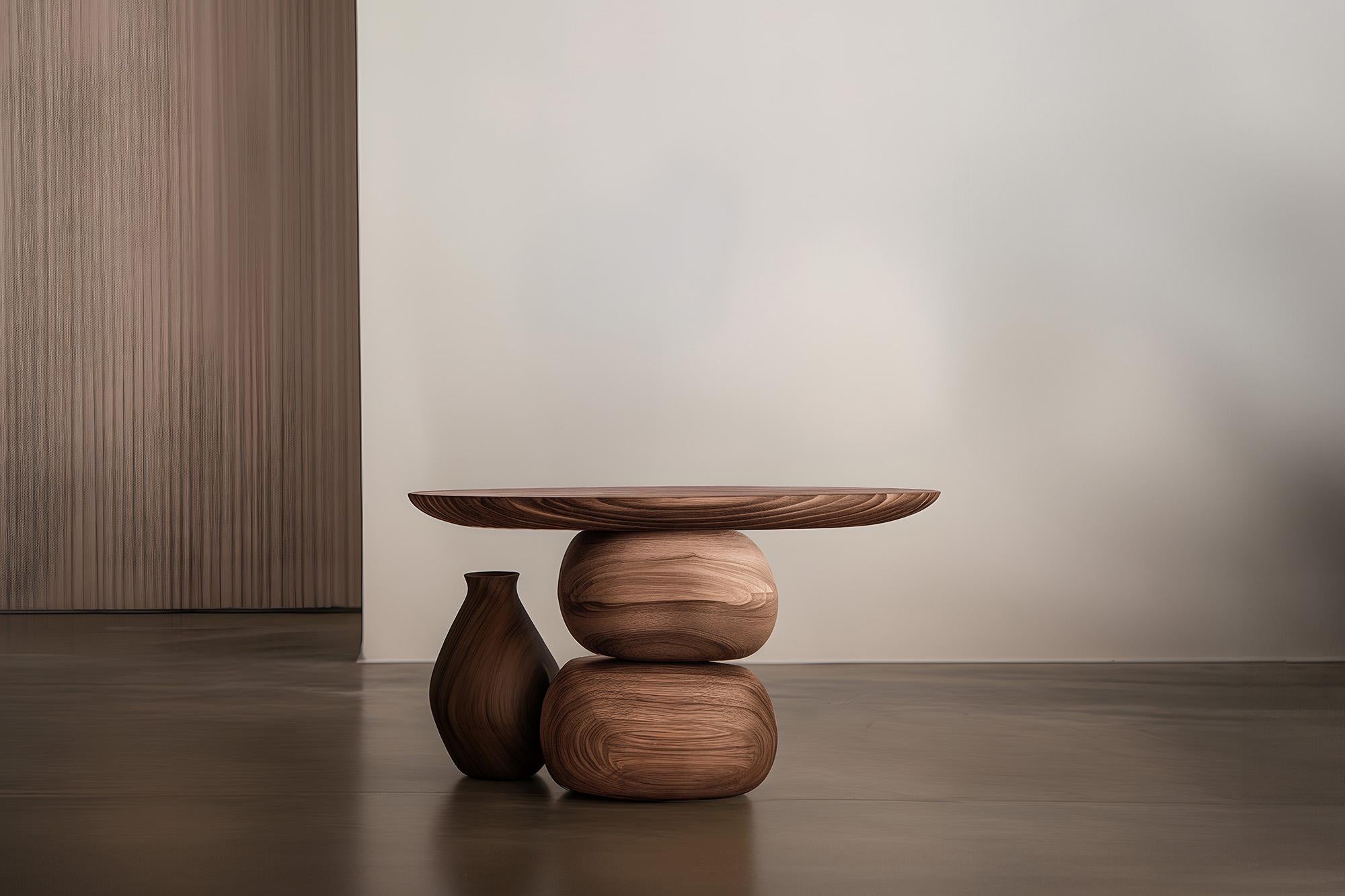 Mexicain Table d'appoint Elefante 9 par NONO, bois massif, design ornemental en vente