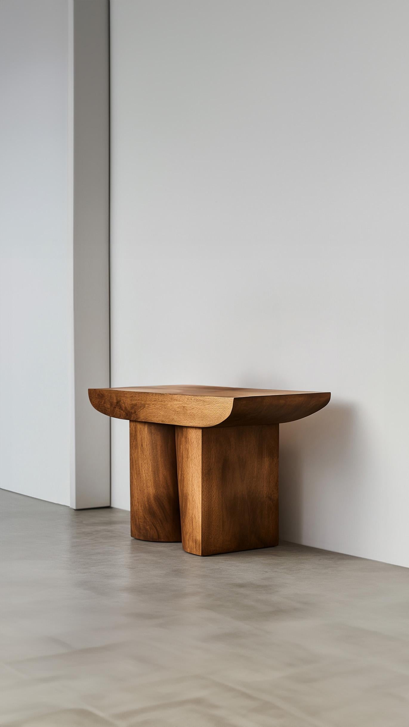 Elefante Tapered Leg Console 16 by NONO, Oak Craft, Stout Silhouette In New Condition For Sale In Ciudad de México, CDMX