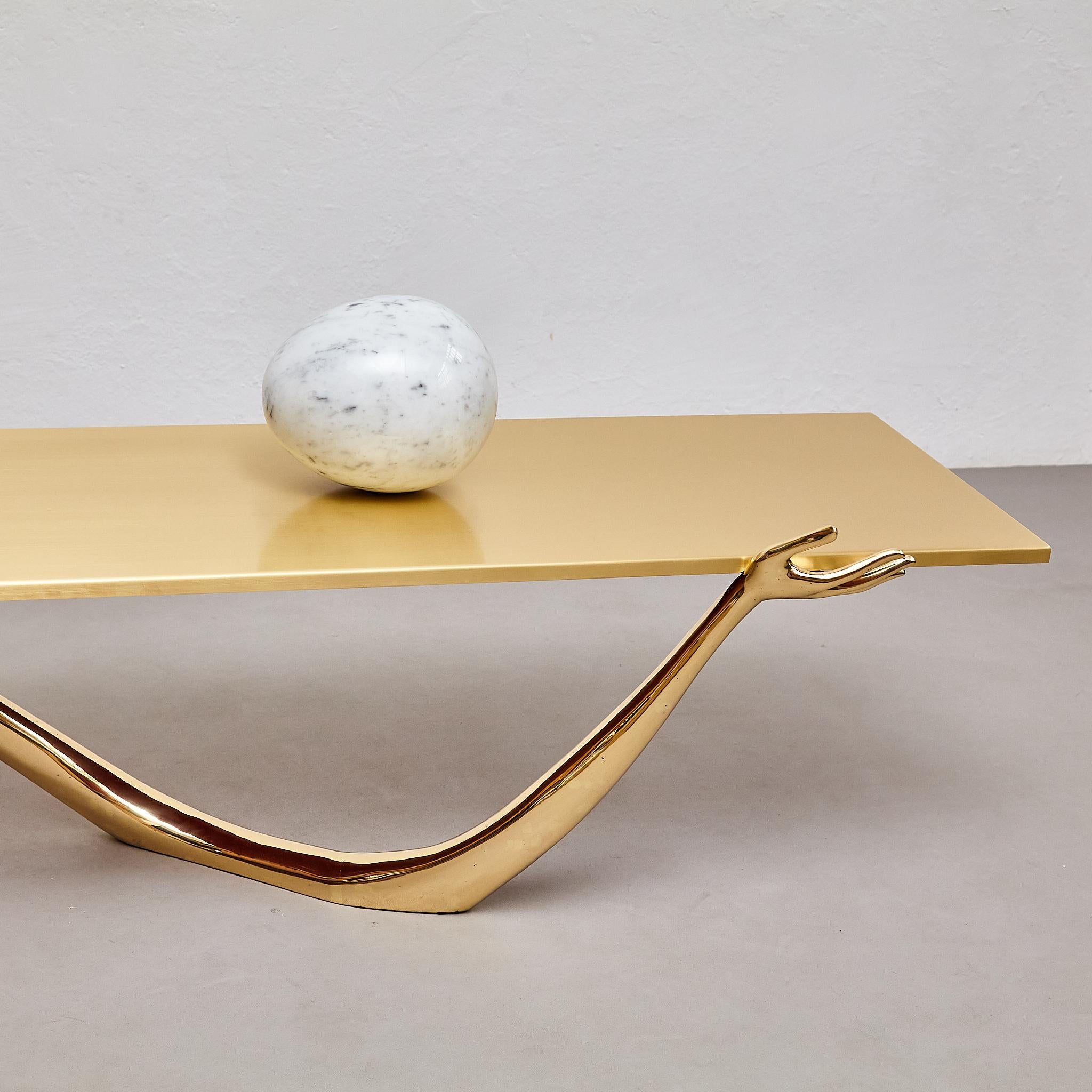 Elegancia redefinida: La mesa baja Leda de Dalí y BD - Arte en cada detalle en venta 3