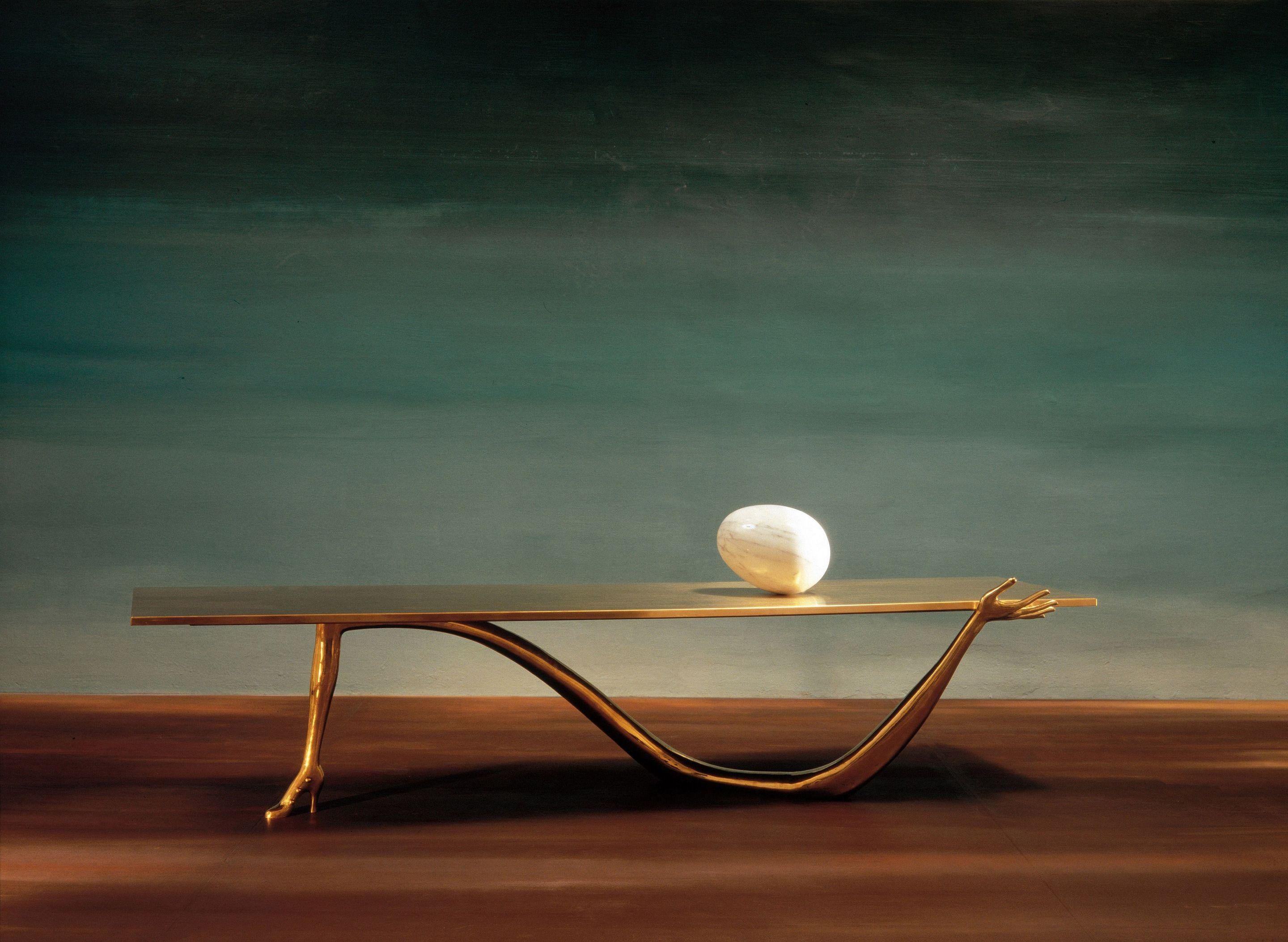 Eleganz neu definiert: The Leda Low Table von Dalí und BD - Kunstfertigkeit in jedem Detail im Angebot 7