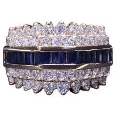 Elegand 14K yellow Gold ring with Sapphire and Diamonds Size 6.25