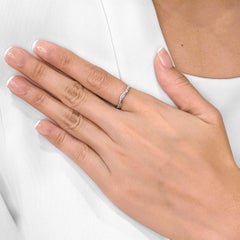 Eleganter 0,11-karätiger Diamantring aus zweifarbigem 18-karätigem Gold