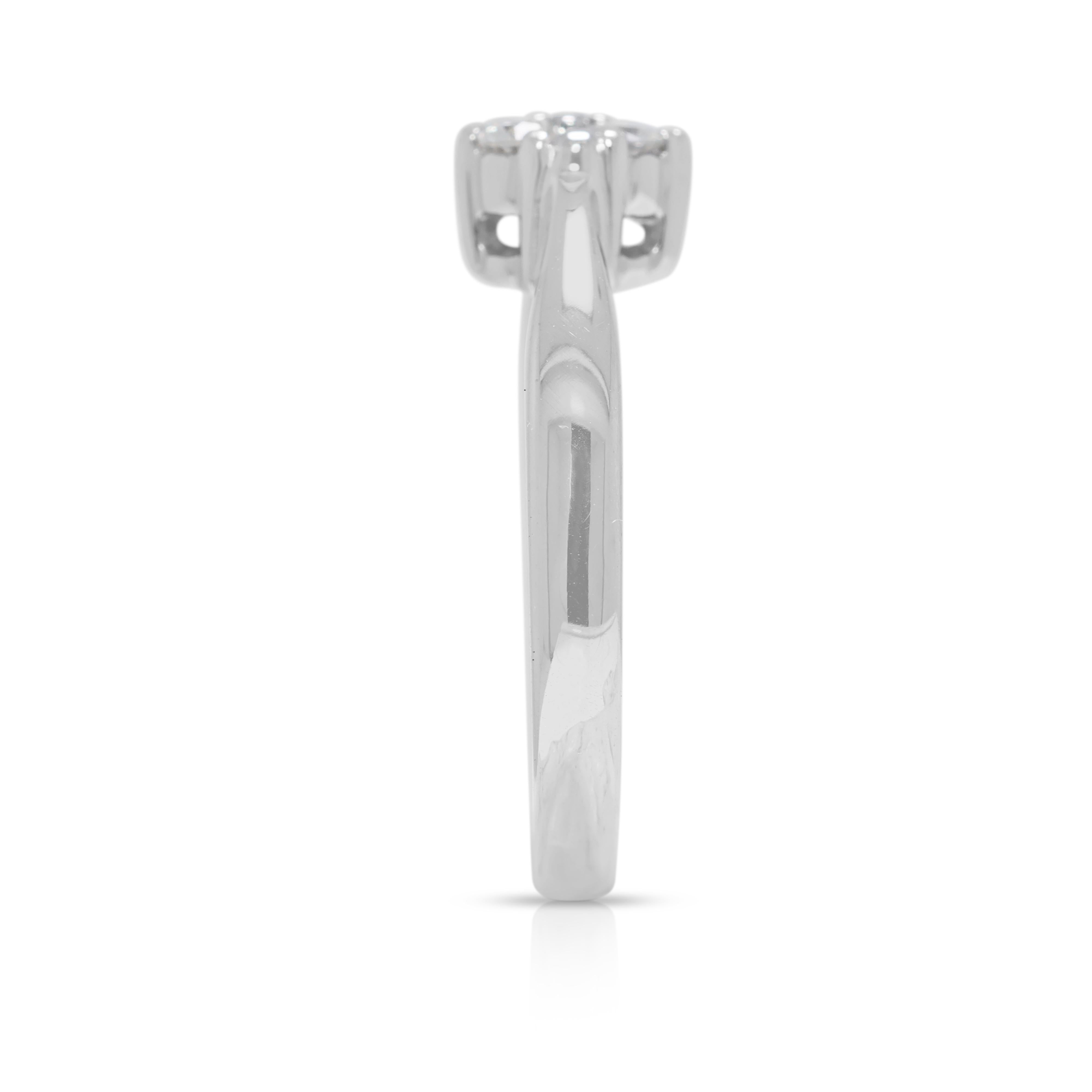 Women's Elegant 0.16ct Natural Diamond Ring in 9K White Gold For Sale