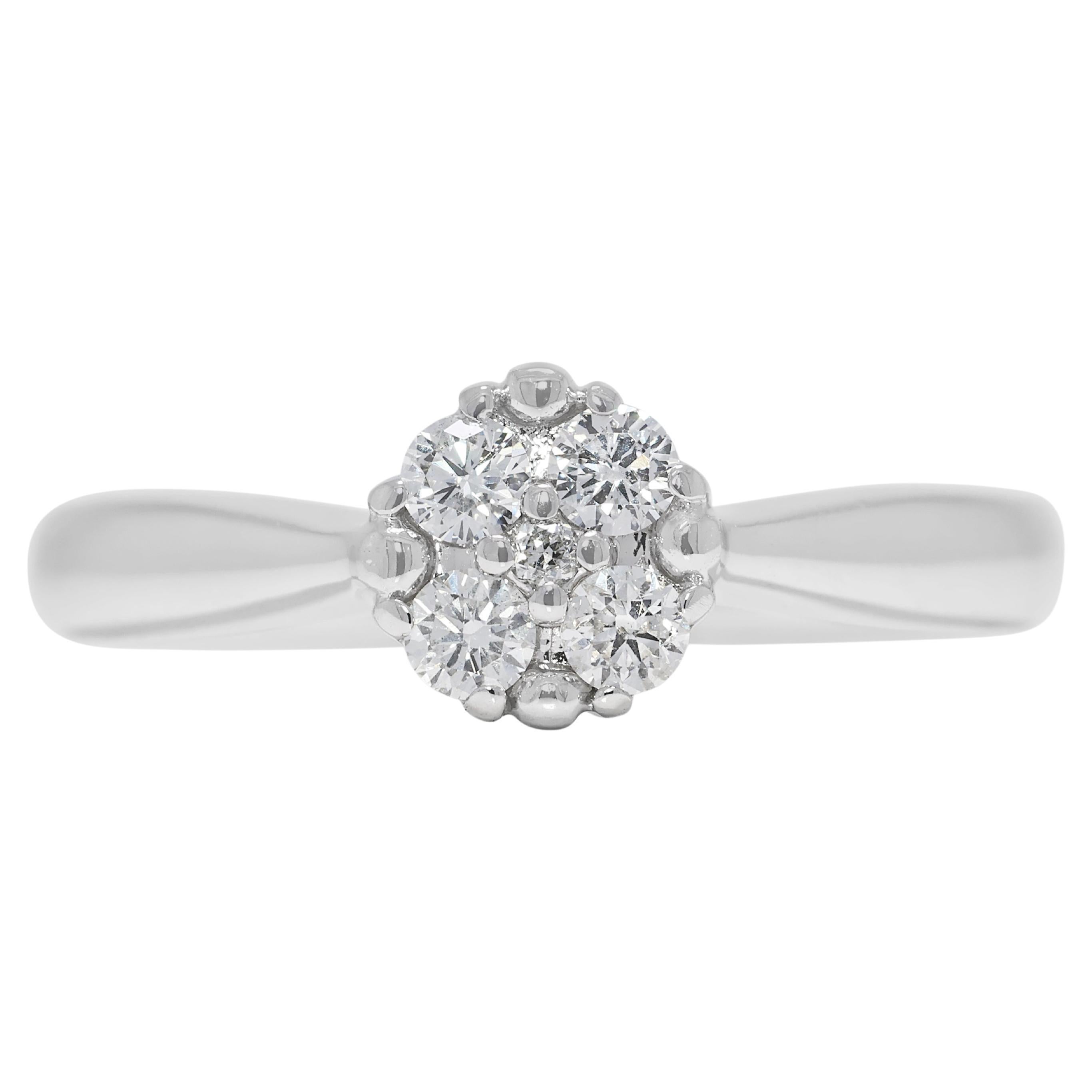 Elegant 0.16ct Natural Diamond Ring in 9K White Gold For Sale