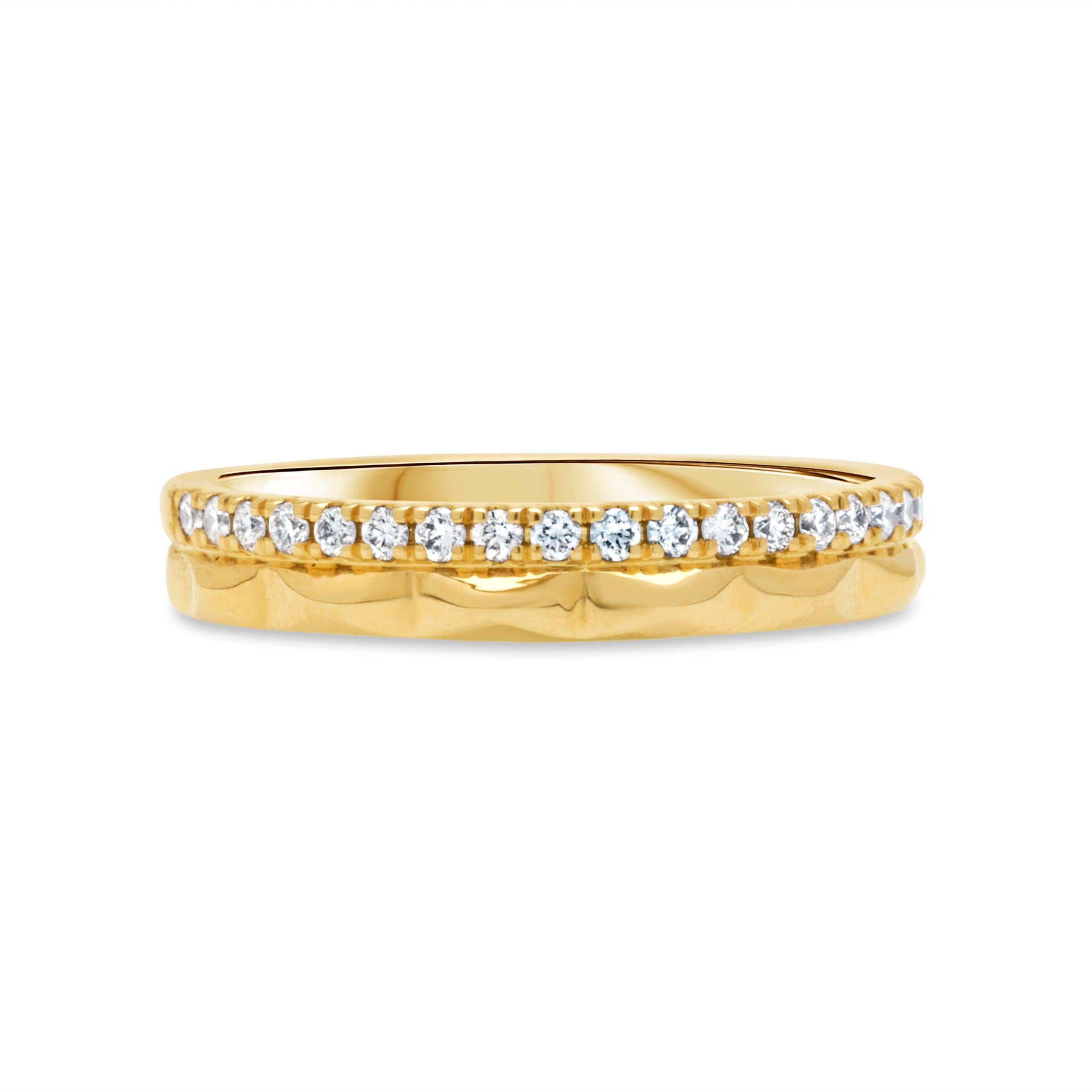 Contemporain Élégante bague en or jaune 14 carats avec diamants ronds de 0,23 carat en vente