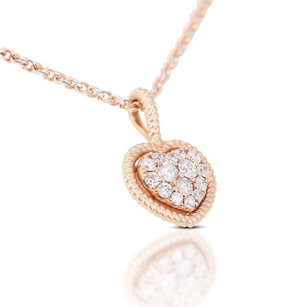 Round Cut Elegant 0.25ct Heart Necklace with Round Brilliant Natural Diamonds For Sale