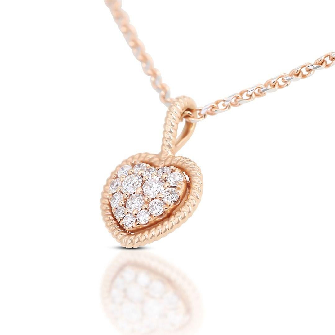 Elegant 0.25ct Heart Necklace with Round Brilliant Natural Diamonds In New Condition For Sale In רמת גן, IL