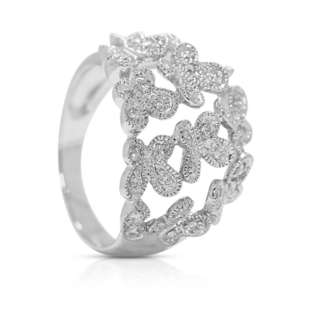 Elegant 0.27ct Natural Diamond Ring in 18K White Gold In Excellent Condition In רמת גן, IL
