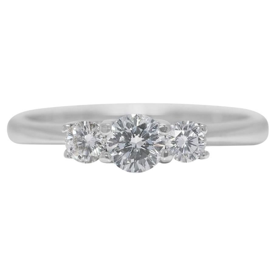 Elegante Anillo de Diamantes Naturales de Tres Piedras de 0,29 ct en Oro Blanco de 18 K