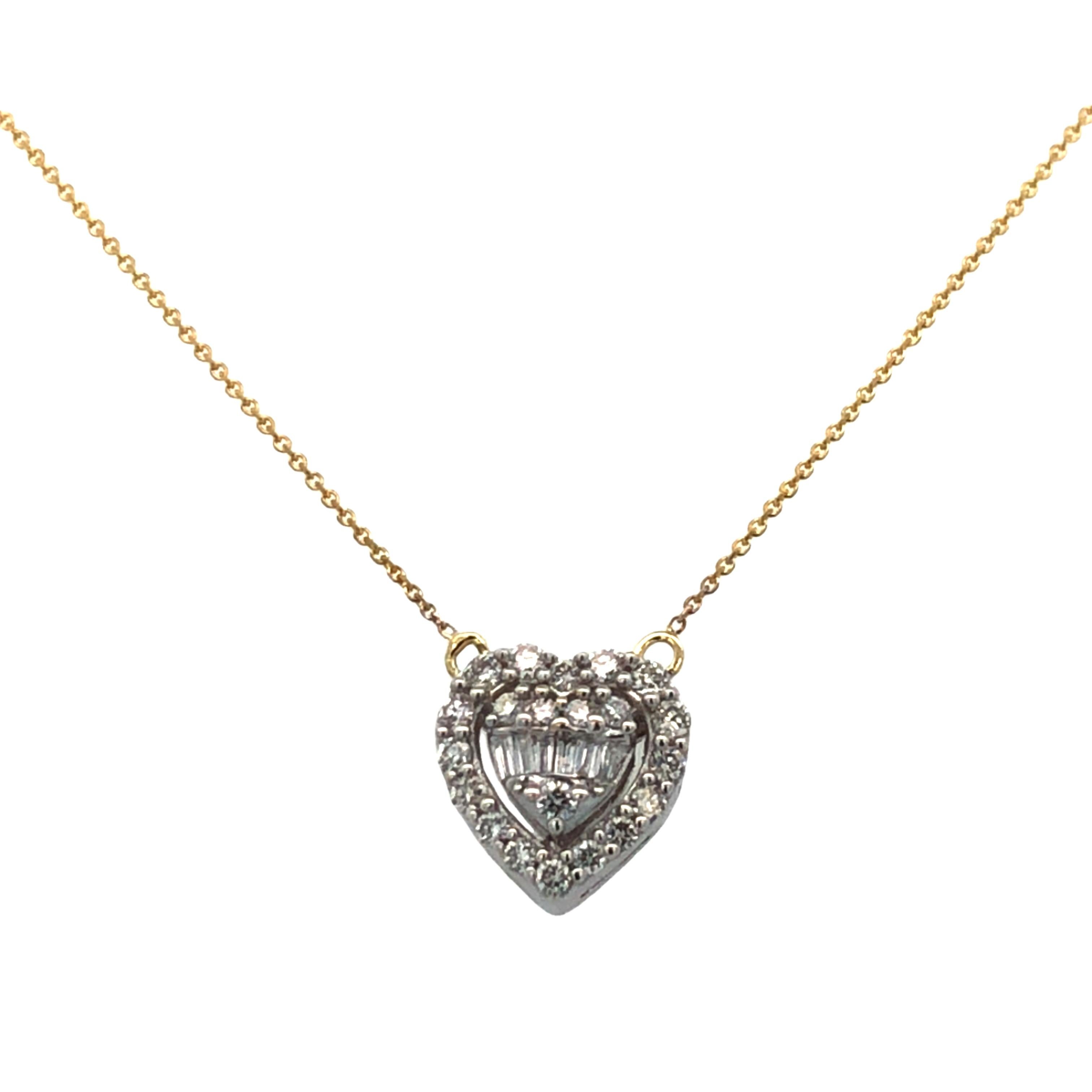 Célébrez l'amour et l'élégance avec cet exquis collier pendentif cœur en diamant, réalisé en or jaune 14 carats. Ce superbe pendentif présente un design intemporel en forme de cœur, orné de 0,30 carats d'éblouissants diamants ronds et taille