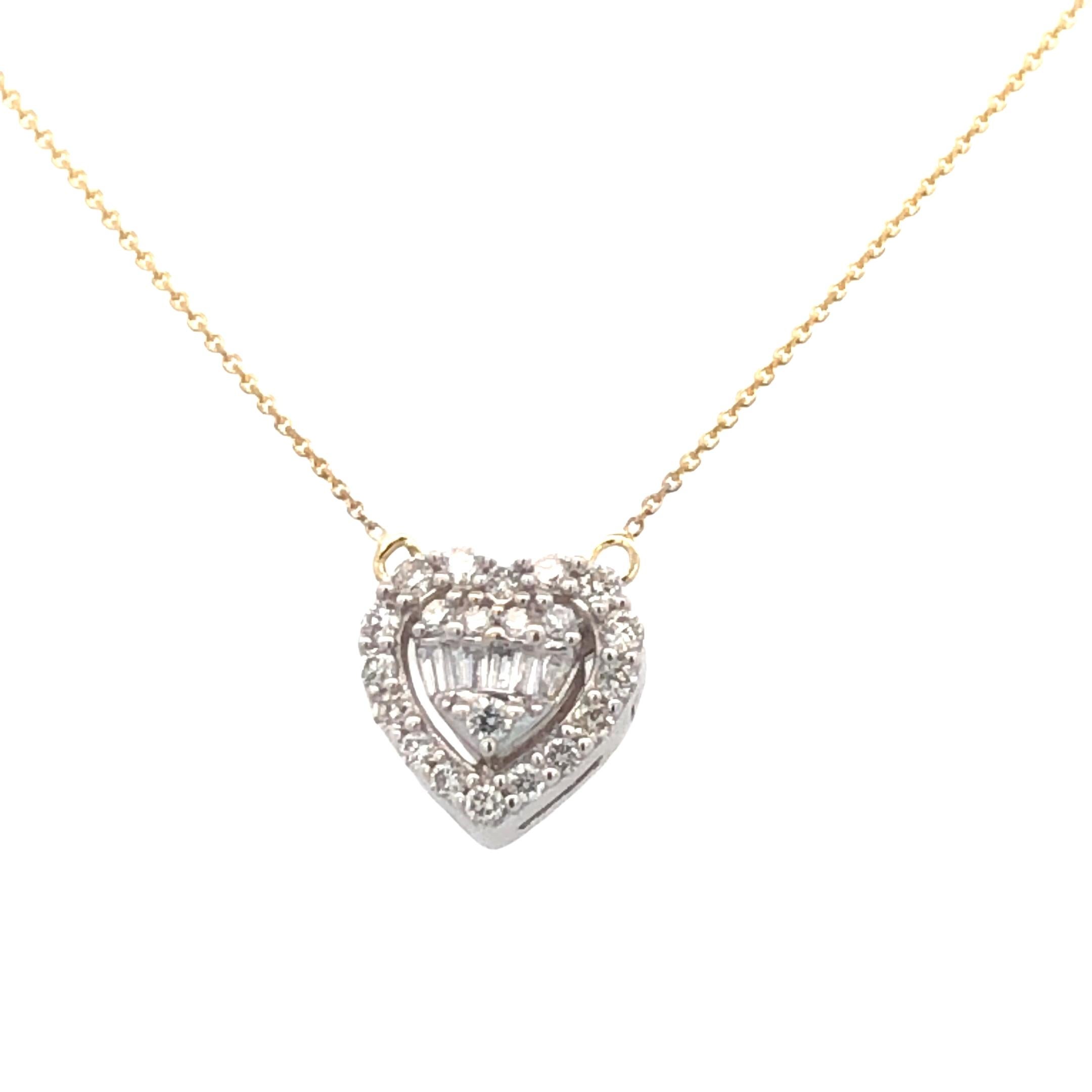 Moderne Élégant collier pendentif cœur en or jaune 14 carats avec diamants de 0,30 carat en vente