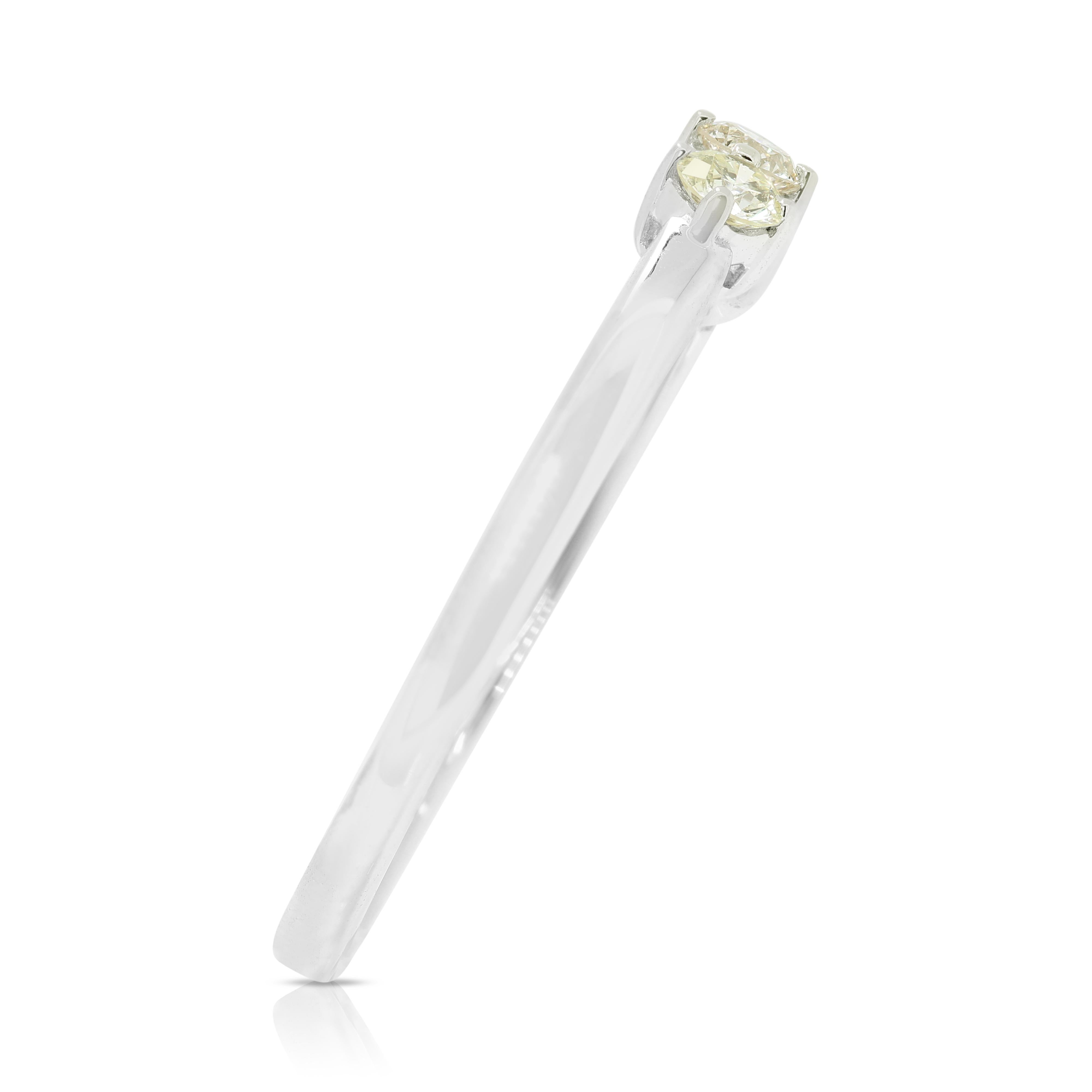 Anello Elegance con diamanti naturali da 0,32 carati in oro bianco 18 carati in vendita 1