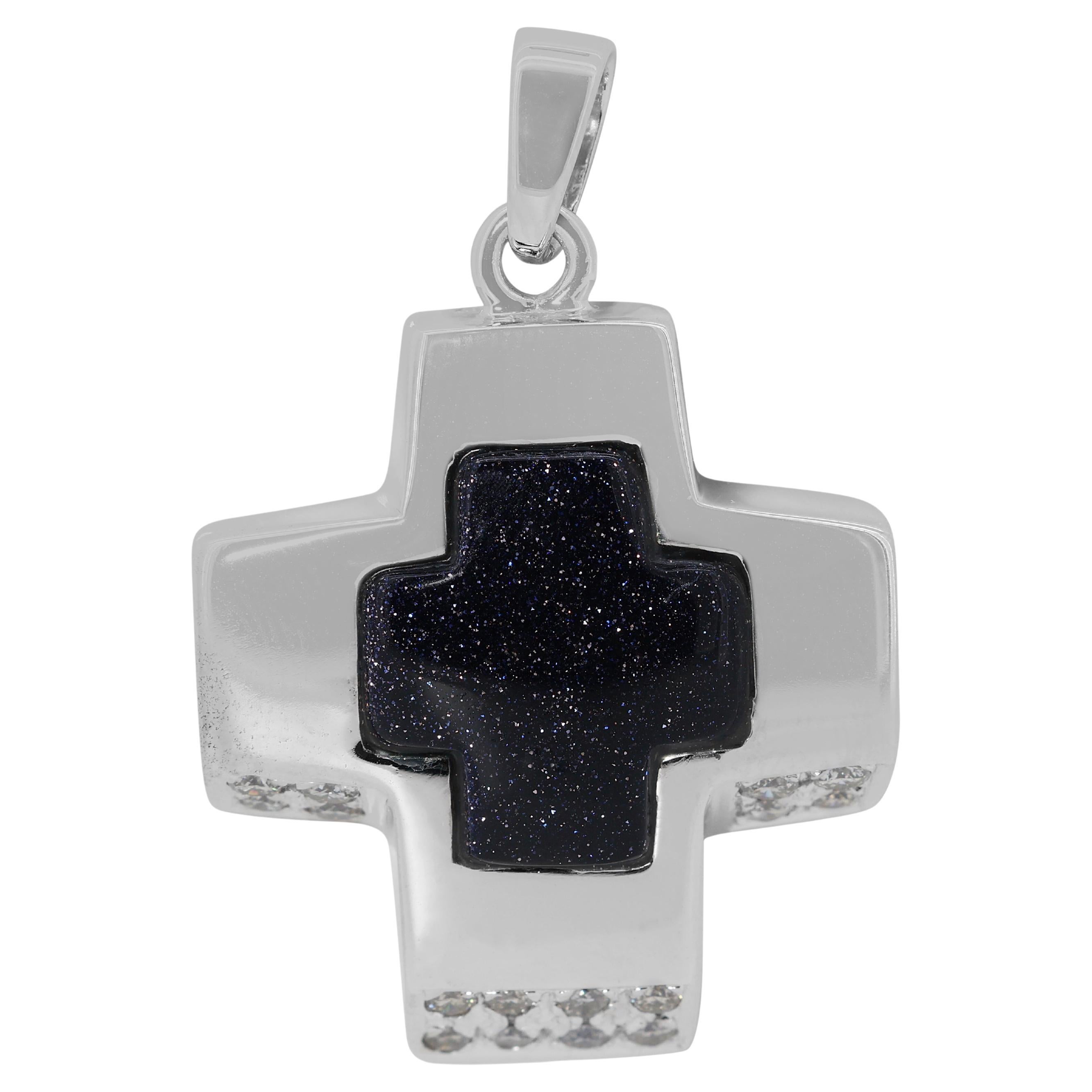 Elegant 0.32ct Sandstone Quartz Crystal and Diamonds Pendant in 18K White Gold For Sale