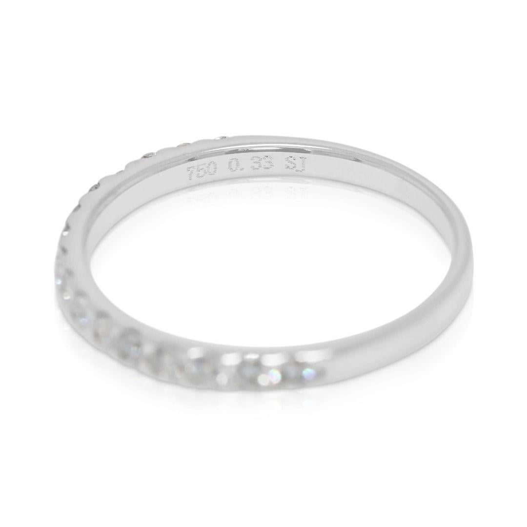 Elegant 0.33ct Natural Diamond Half Eternity 18K White Gold Ring im Zustand „Hervorragend“ im Angebot in רמת גן, IL