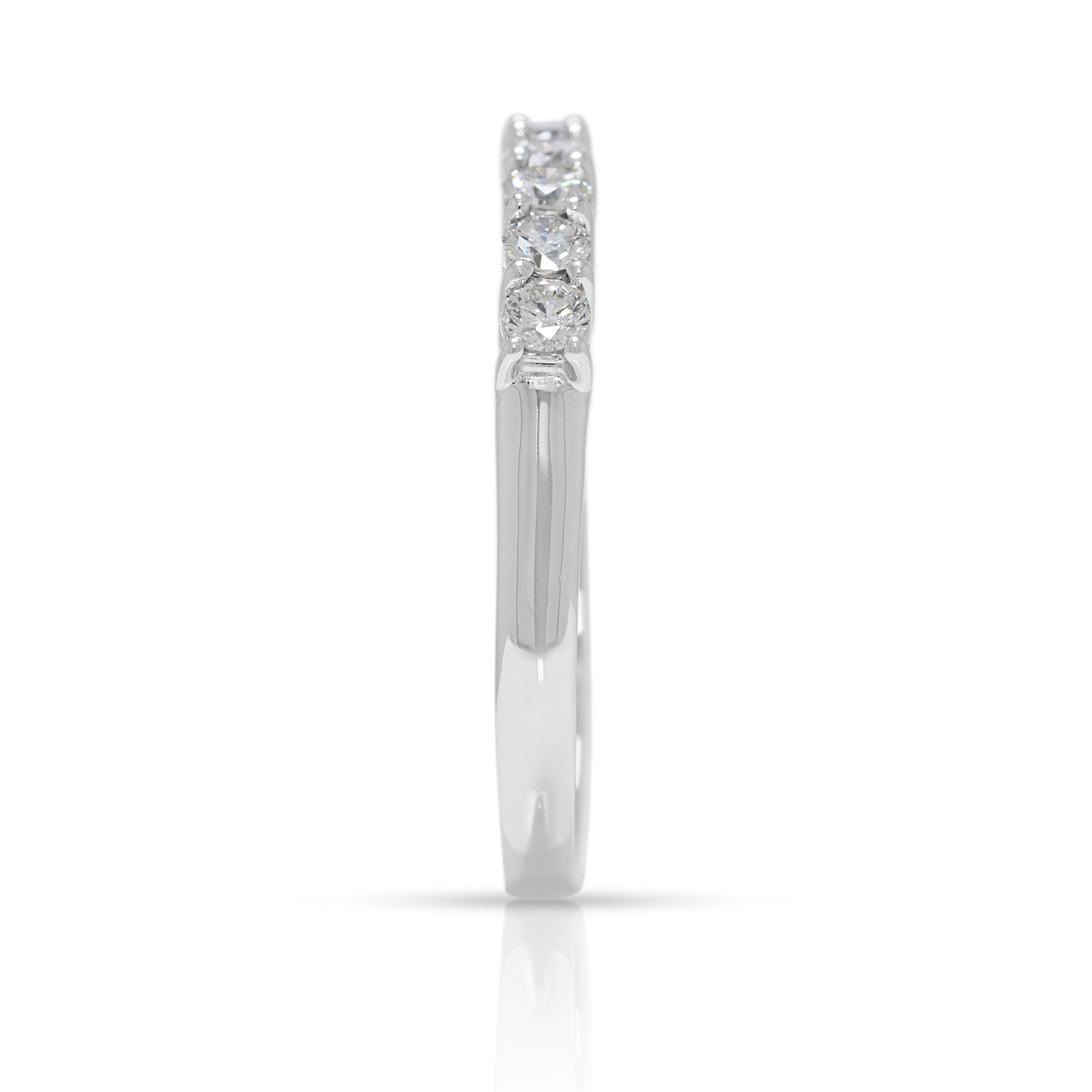 Women's Elegant 0.36ct Natural Diamond Ring in 18K White Gold For Sale