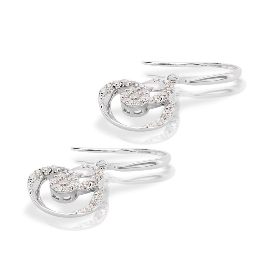 Elegant 0.42ct Drop Diamond Earrings set in Gleaming 18K White Gold For Sale 1